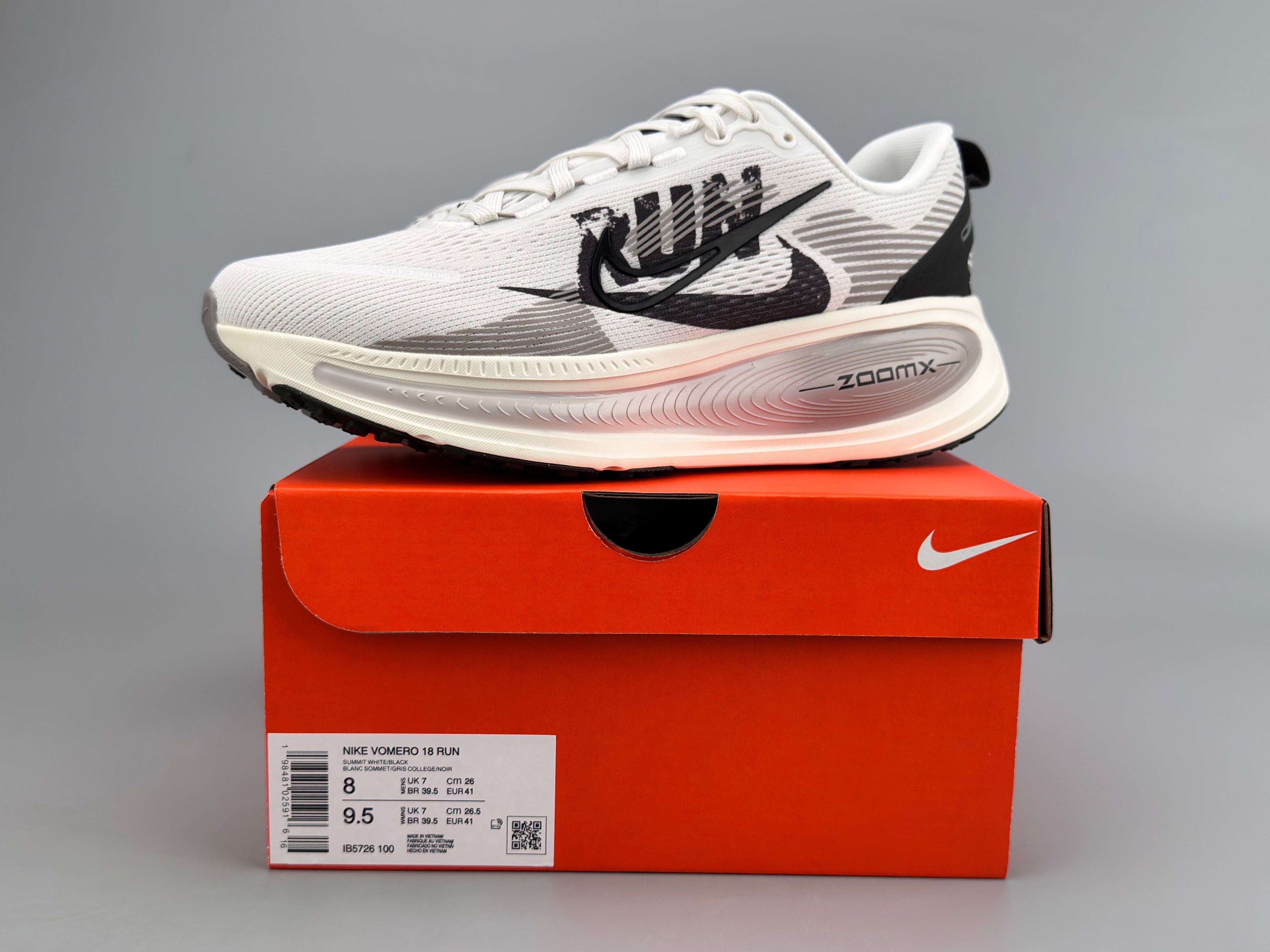 Nike Vomero 18 Road Running Shoes