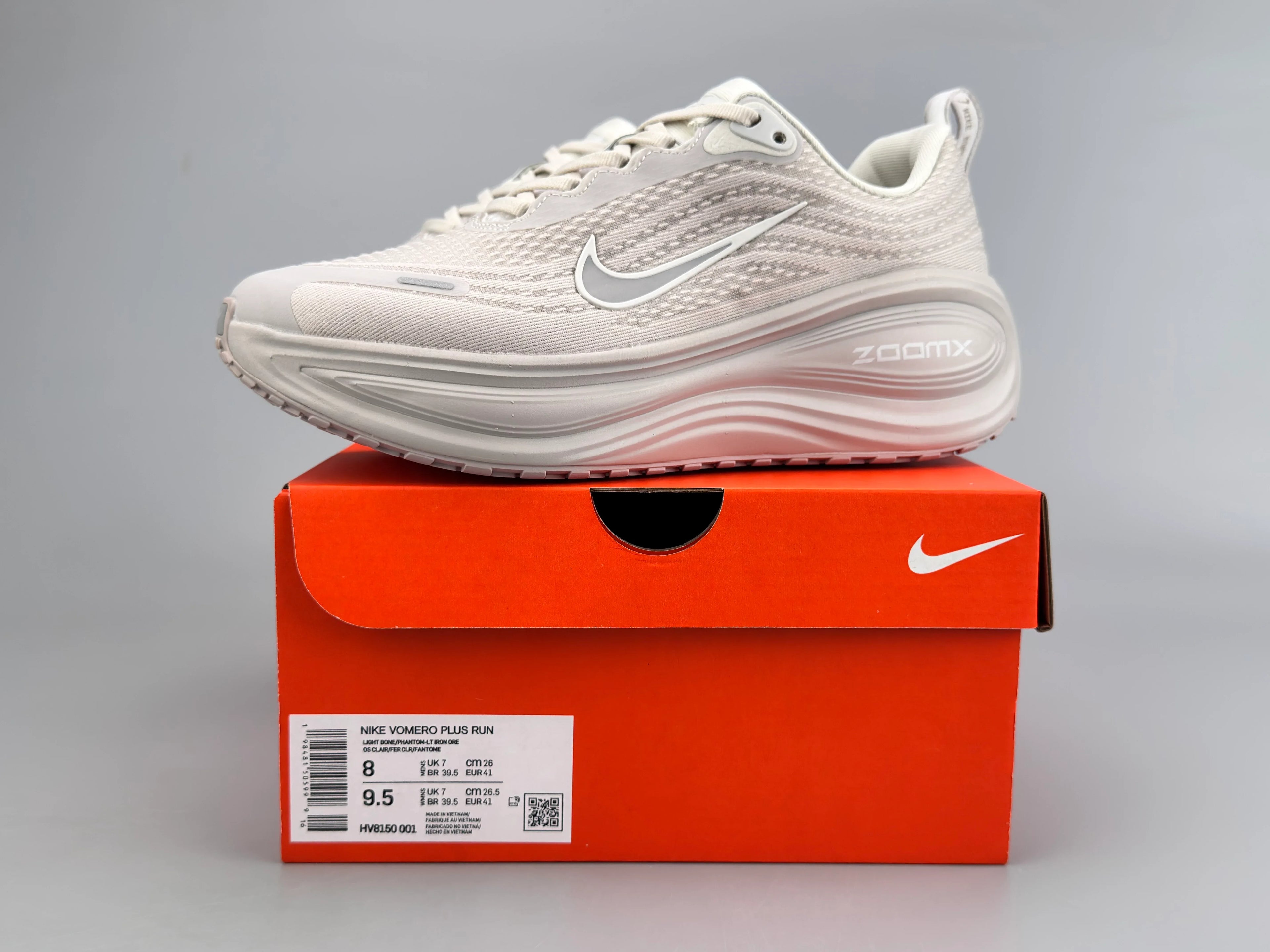 Nike Women's Vomero Plus Running Shoes