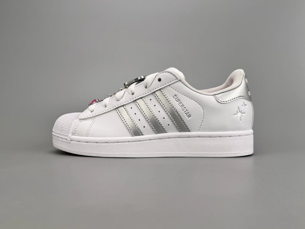 SUPER5TAR2 Suede Sneakers - SenopekooCLO