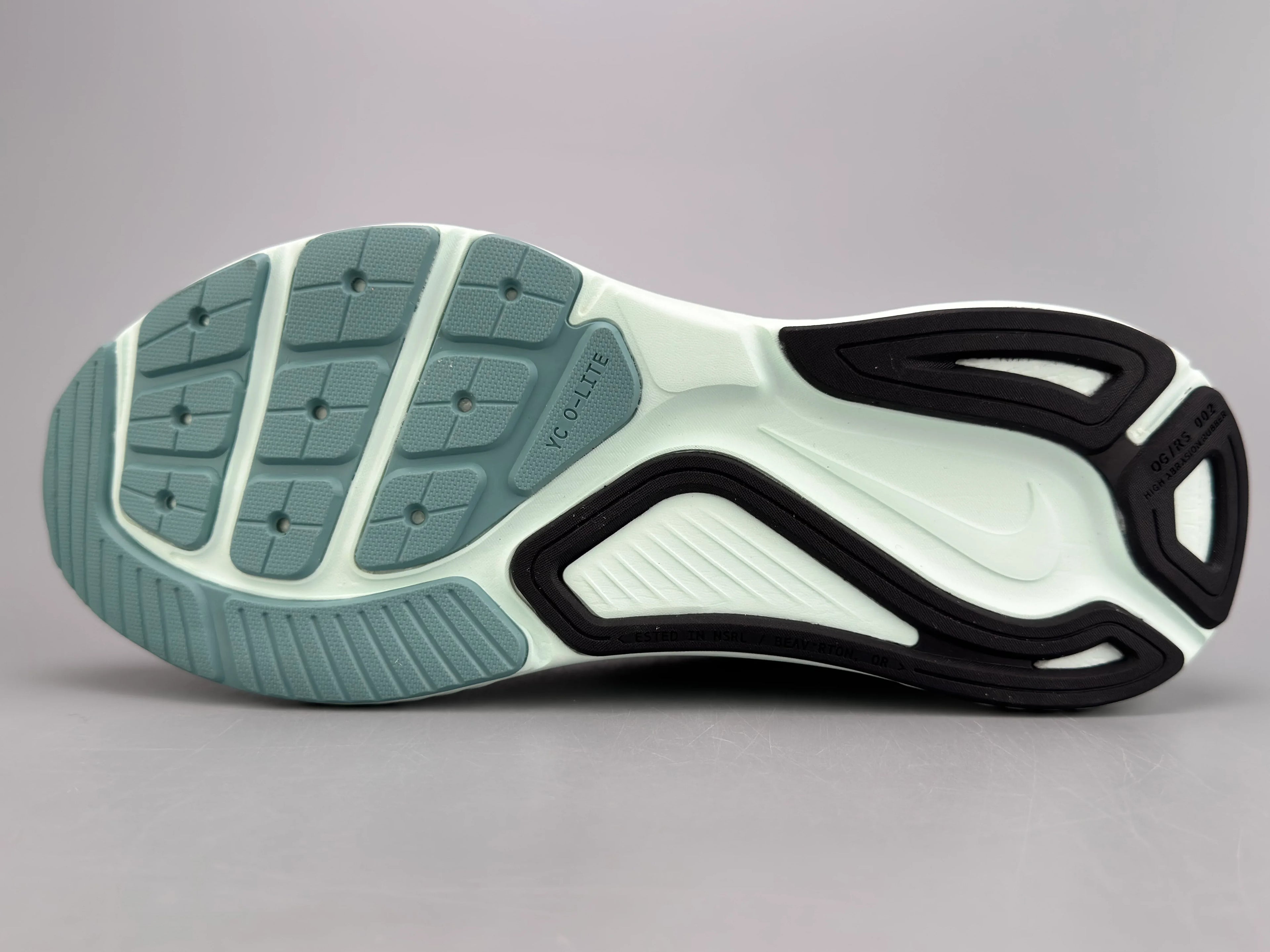 Nike Structure 26 Running Shoes