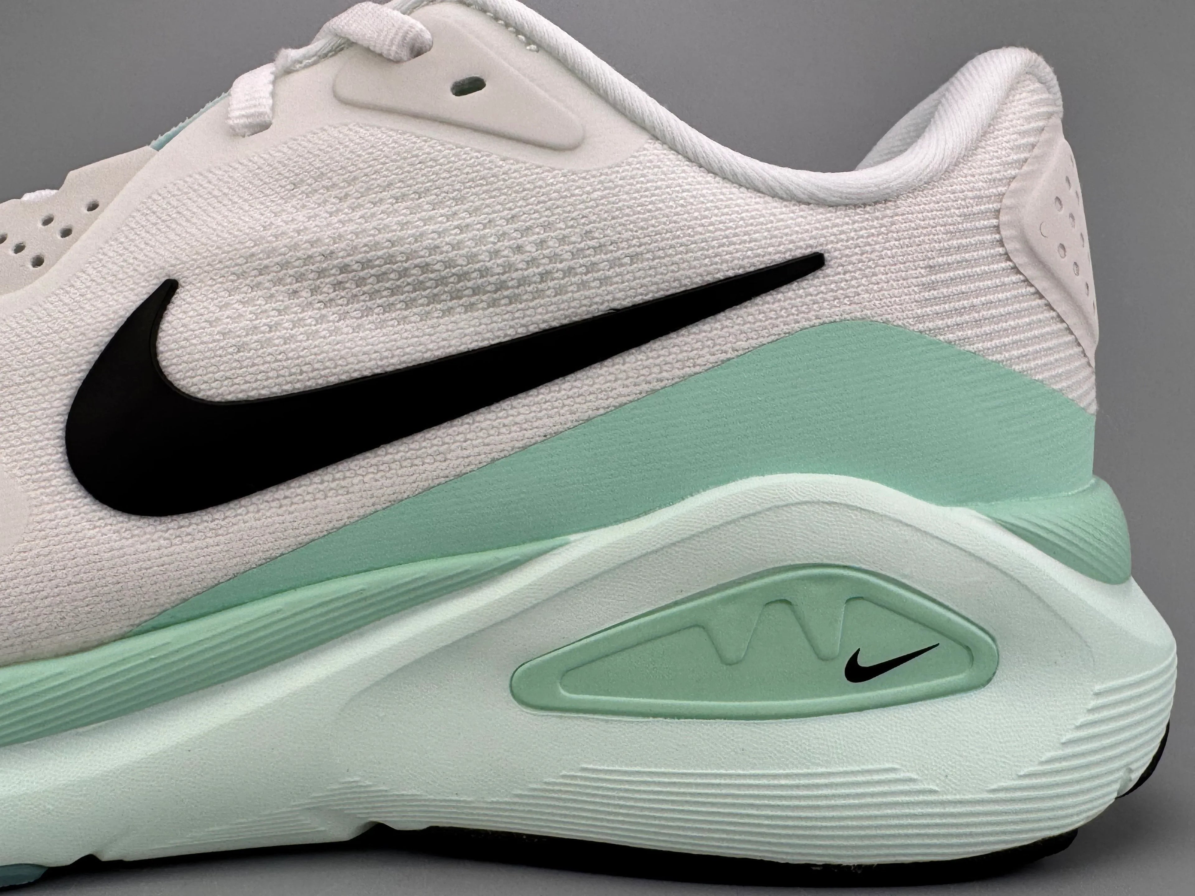 Nike Structure 26 Running Shoes