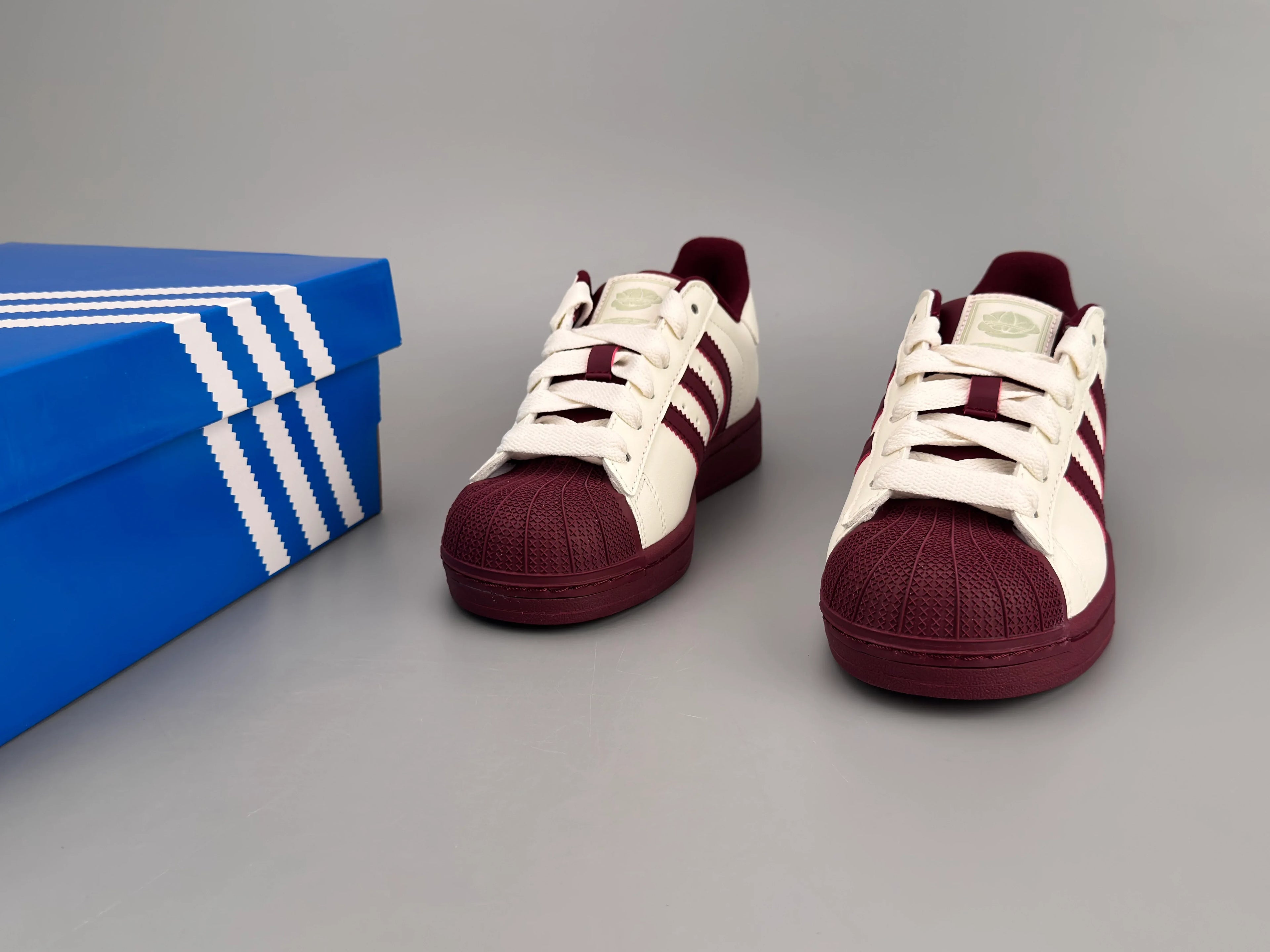 SUPER5TAR2 Suede Sneakers - SenopekooCLO