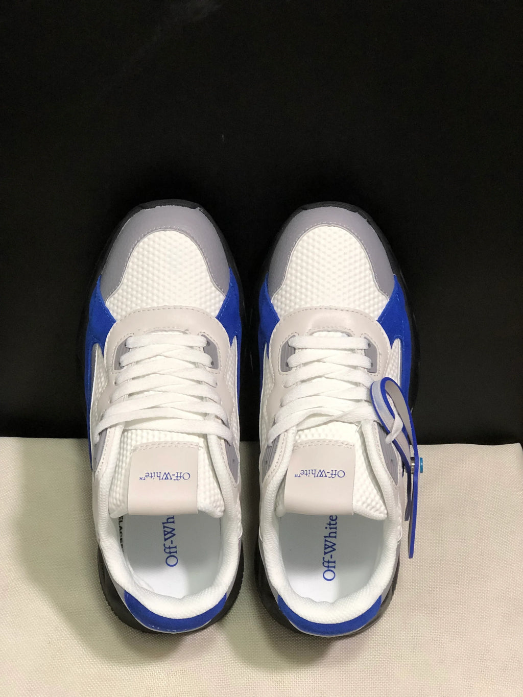 OFF WHITE Kick Off Leather Sneakers - SenopekooCLO