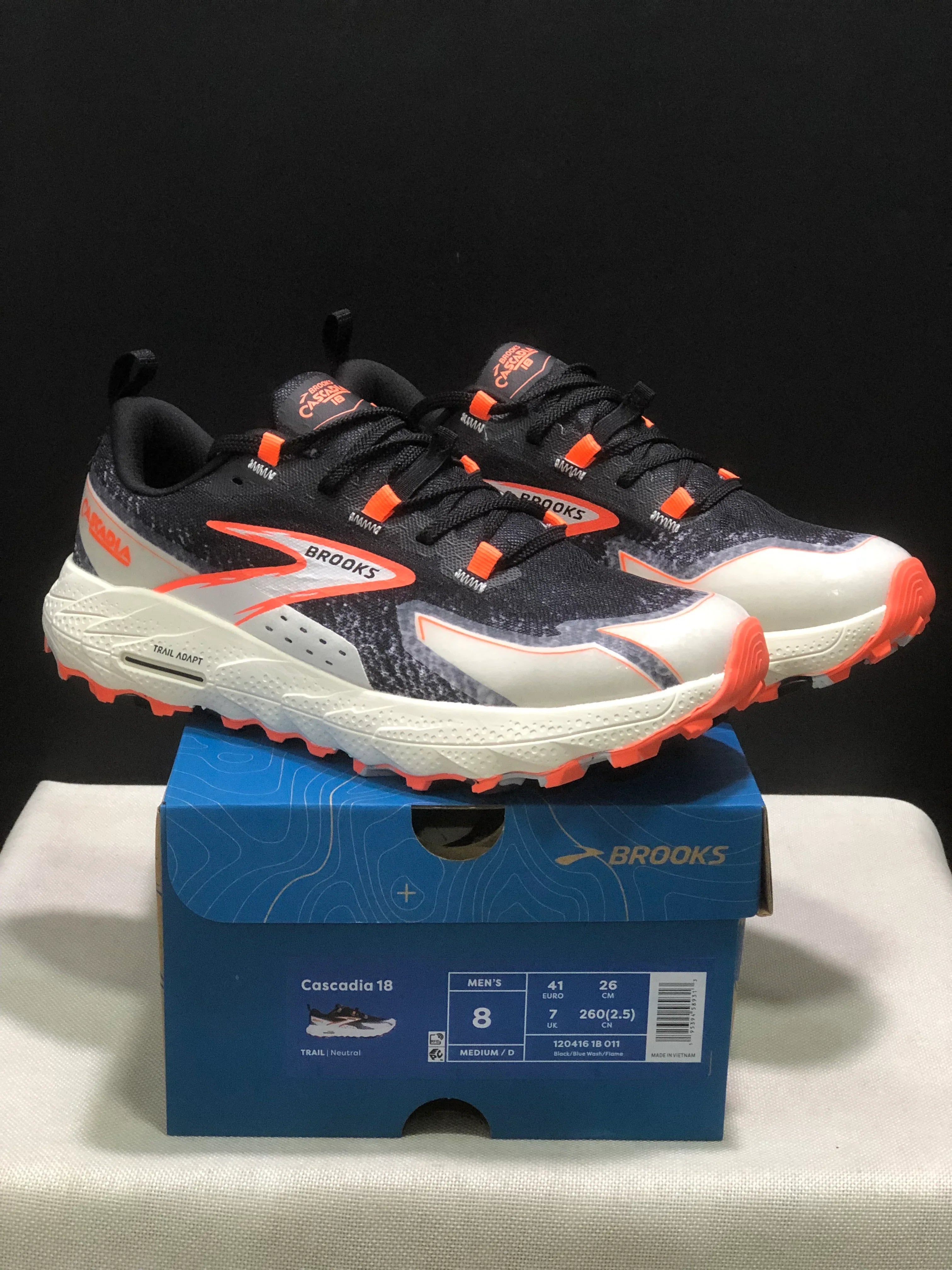 BROOKS CASCADIA 18 Sneakers - SenopekooCLO