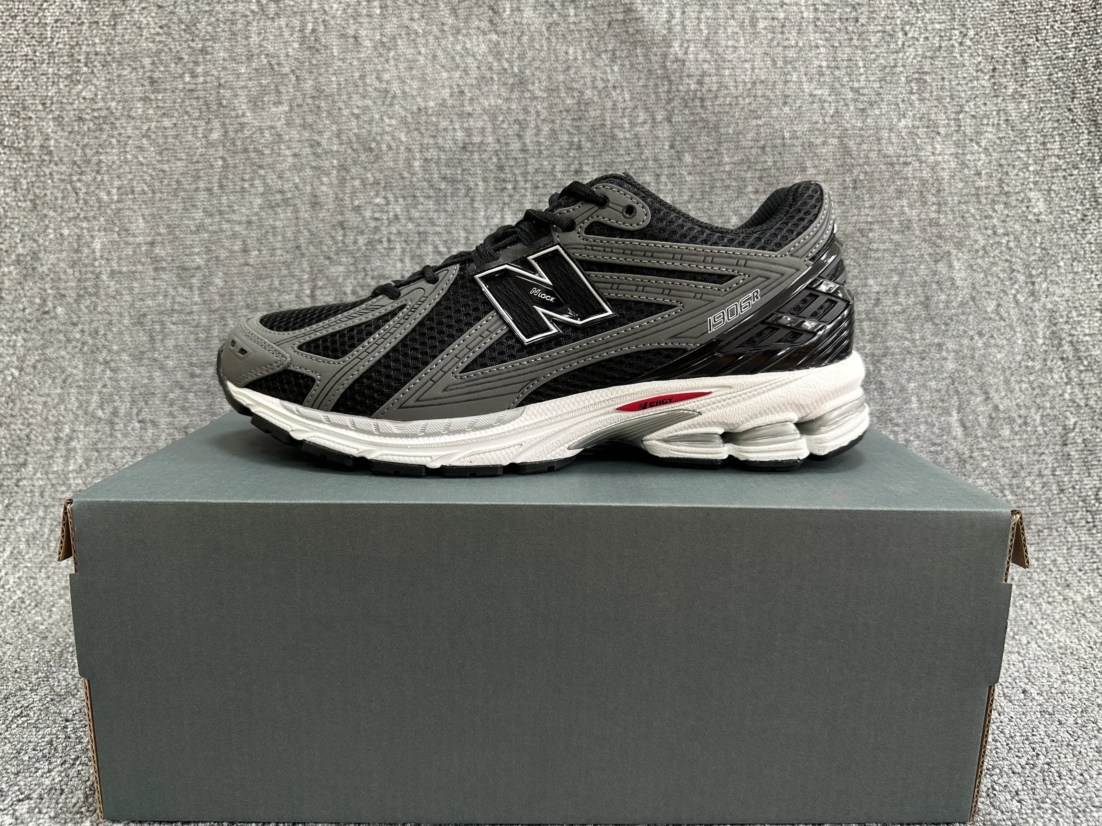 New Balance 1906R-2 Sneakers - SenopekooCLO