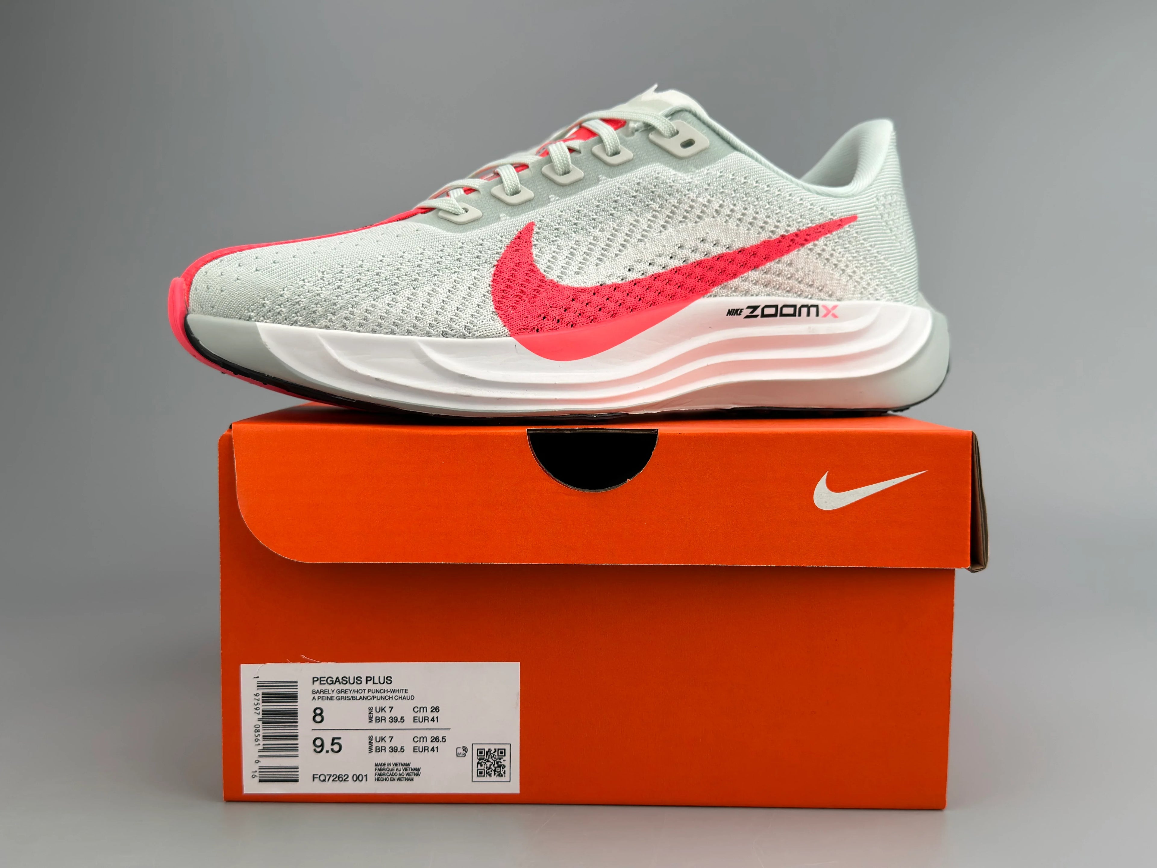 Nike Wmns Pegasus Plus Running Shoes