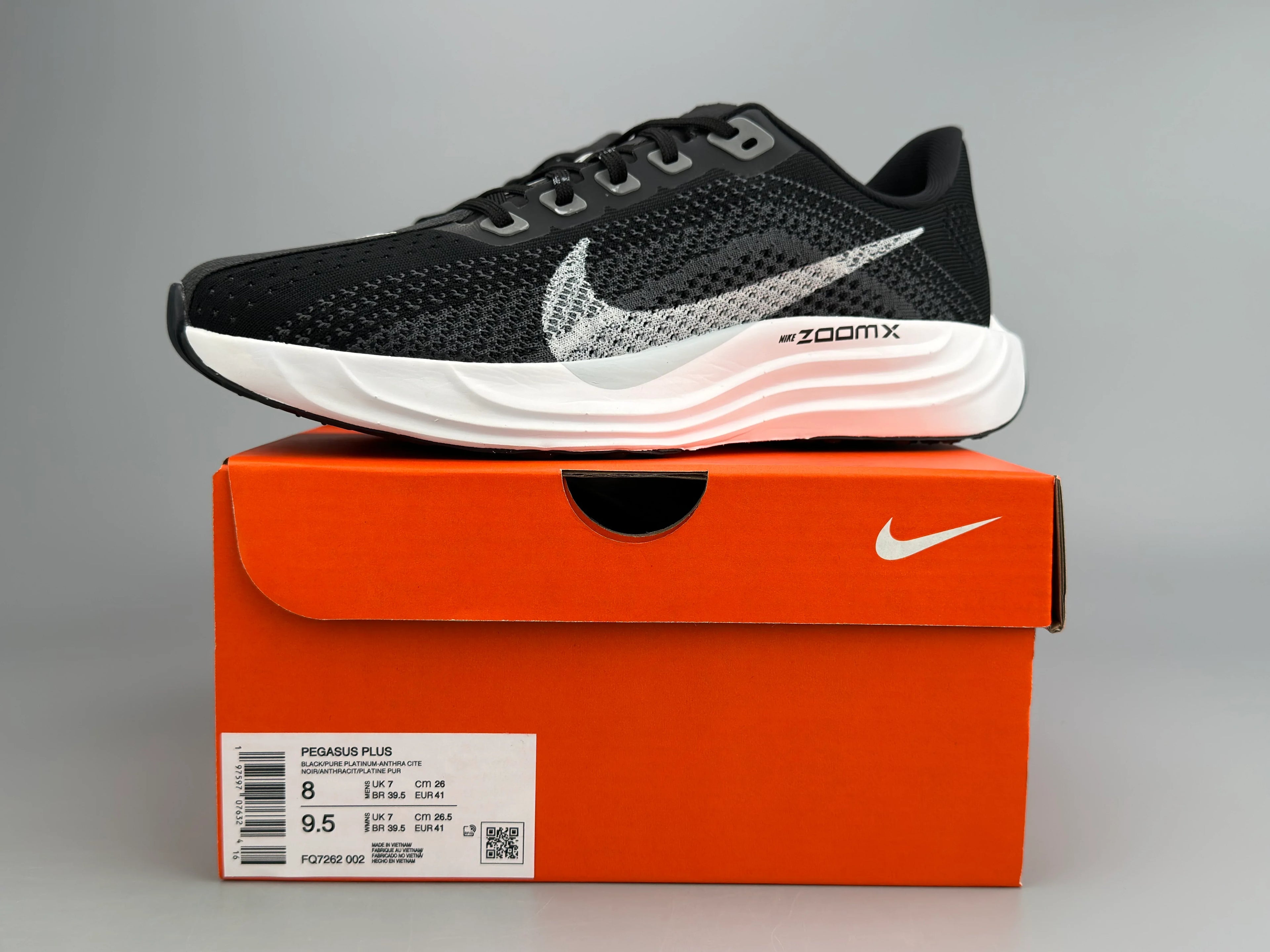 Nike Wmns Pegasus Plus Running Shoes