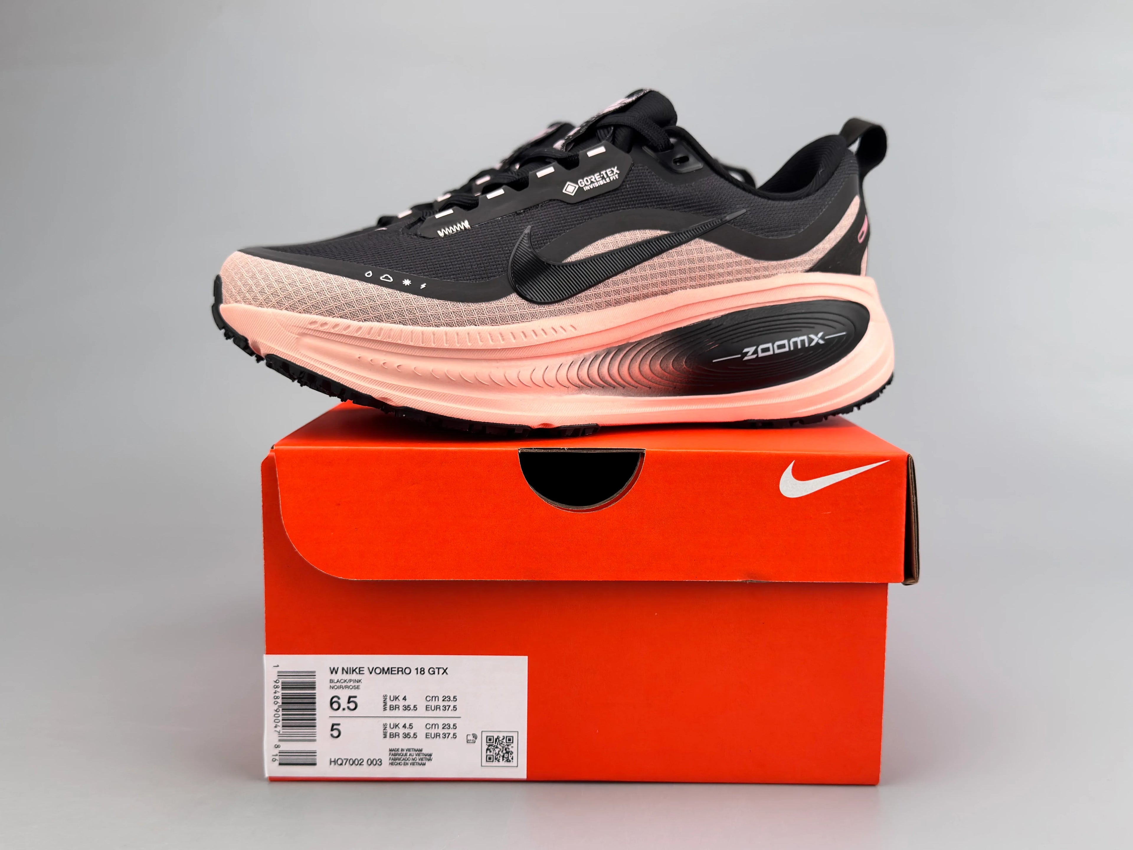 Nike Vomero 18 GORE-TEX Running Shoes