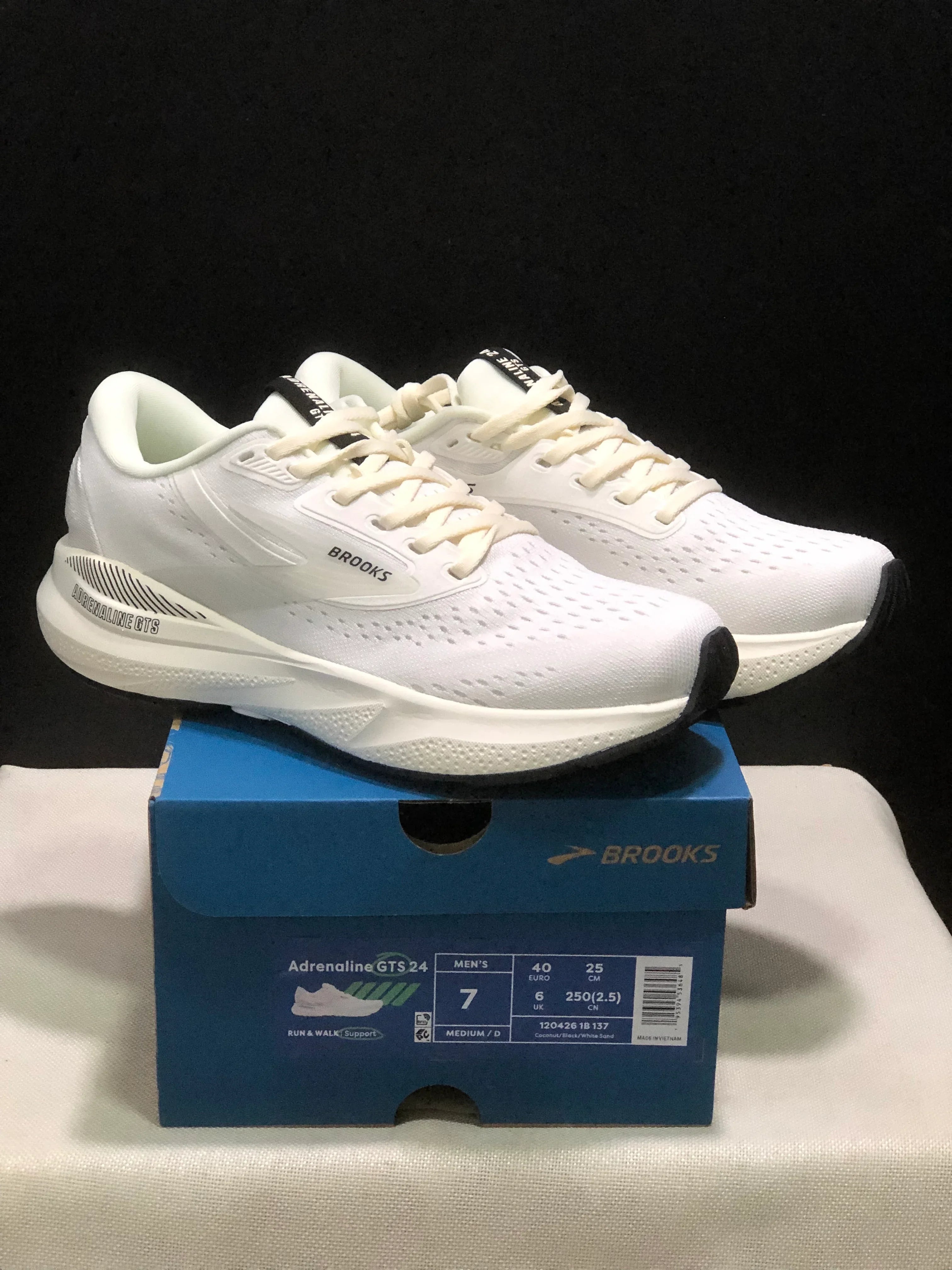 BROOKS Adrenaline GT 24 Sneakers - SenopekooCLO