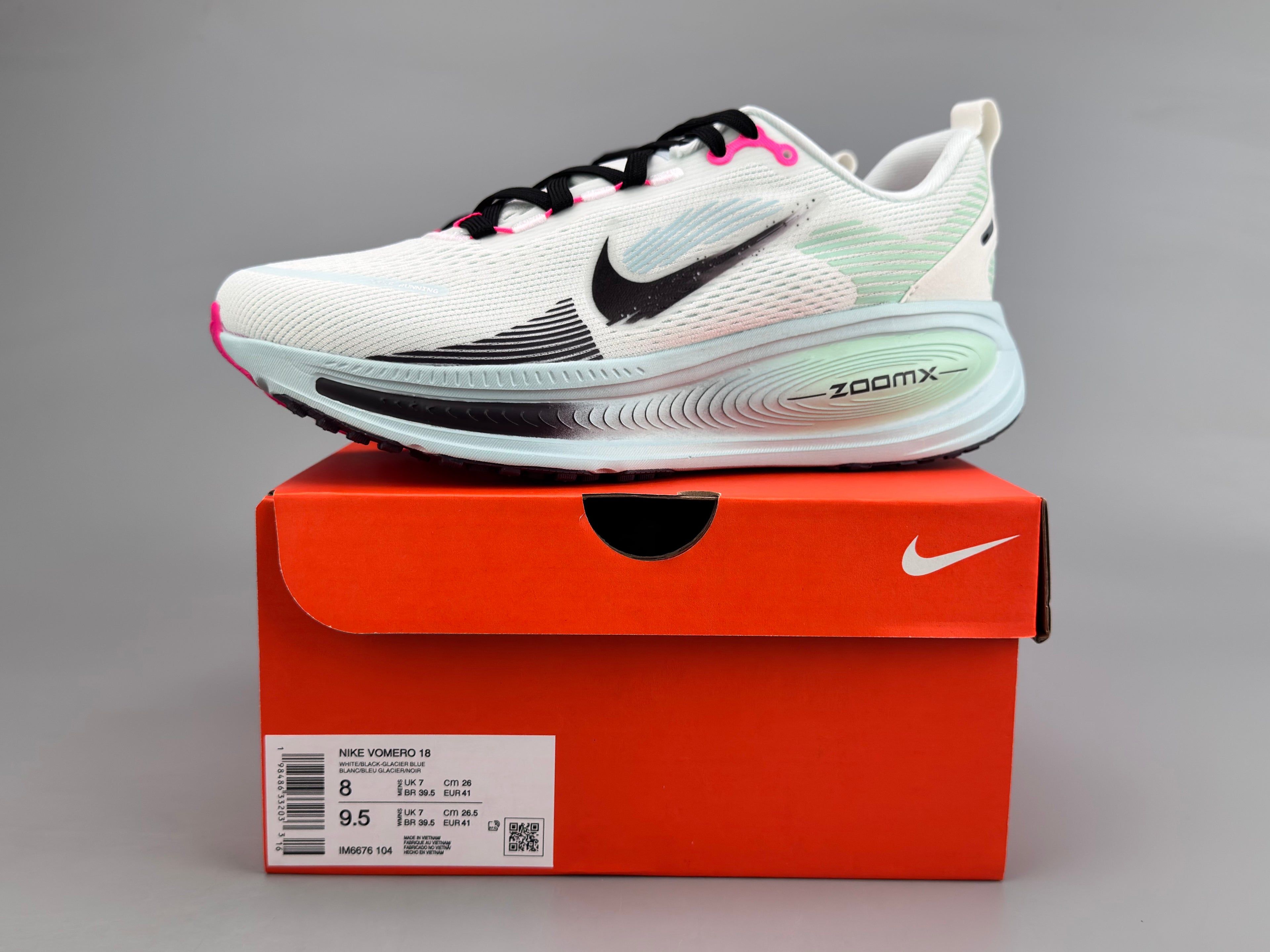Nike Vomero 18 Road Running Shoes