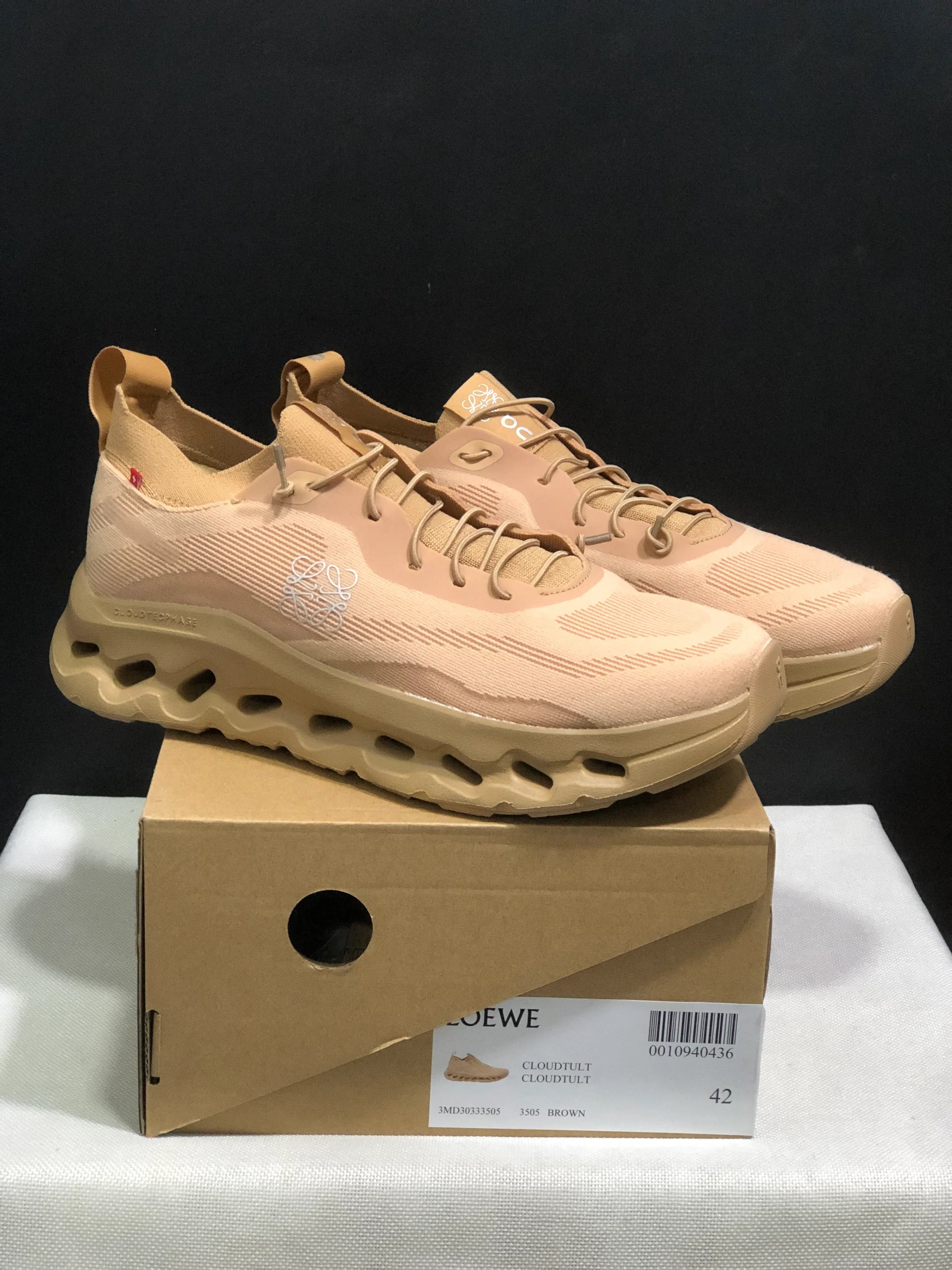 Loewe x On Cloudtilt Sneakers - SenopekooCLO