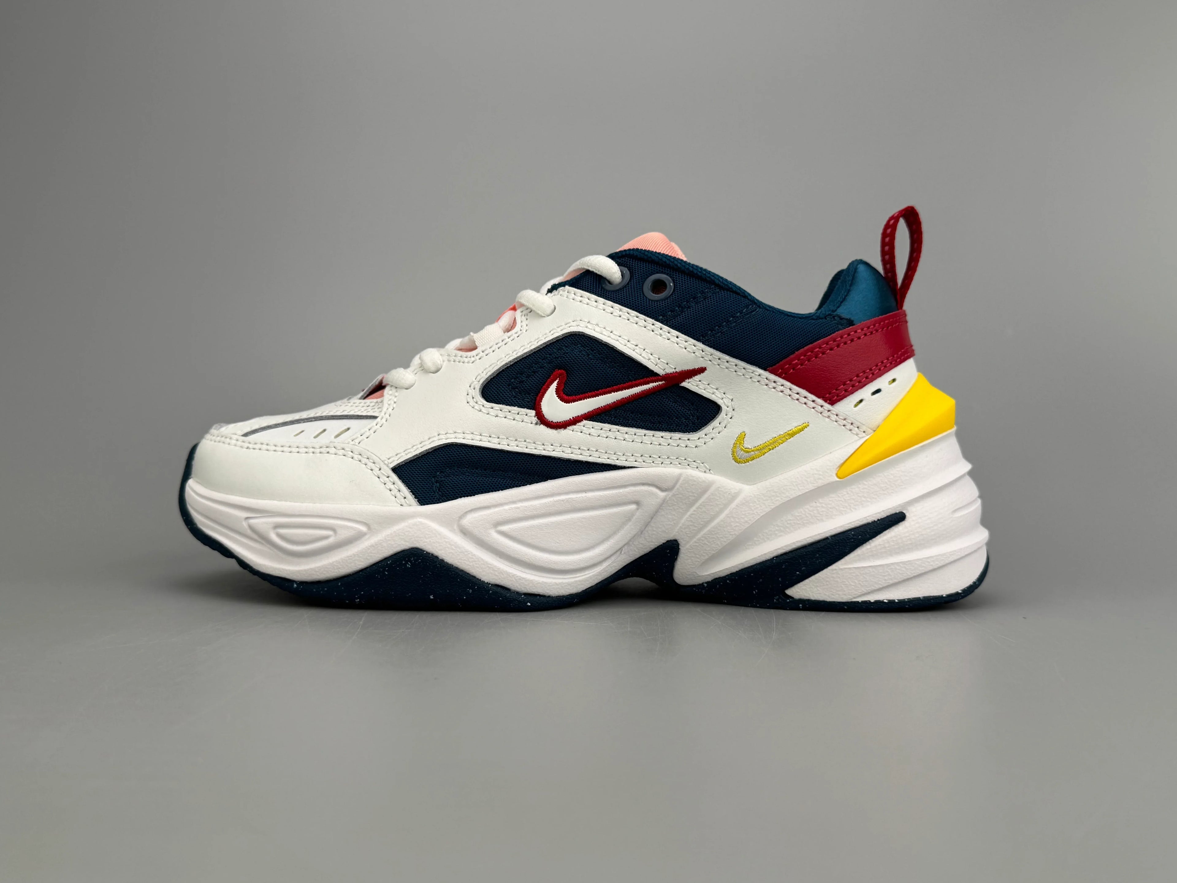 M2K Workout Shoes - SenopekooCLO