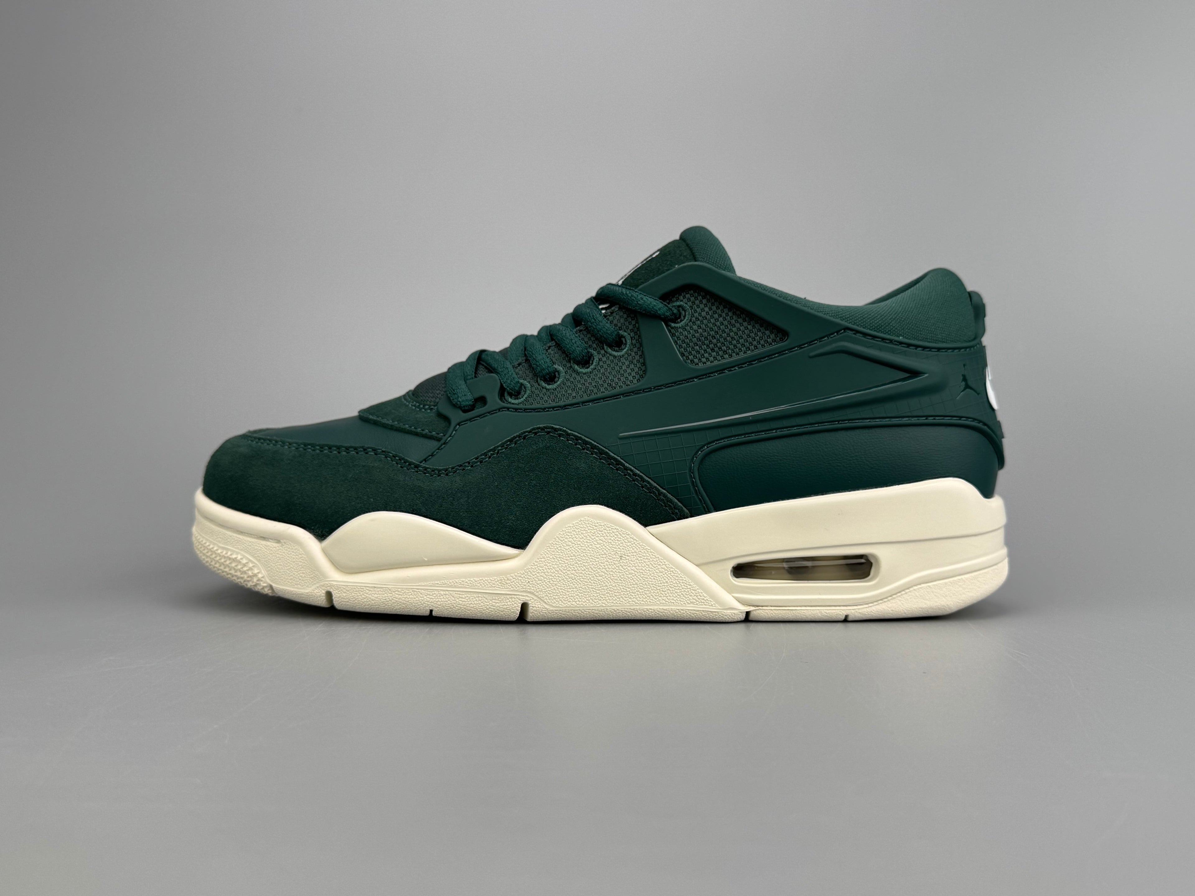 Nike Air Jordan 4 RM Shoes