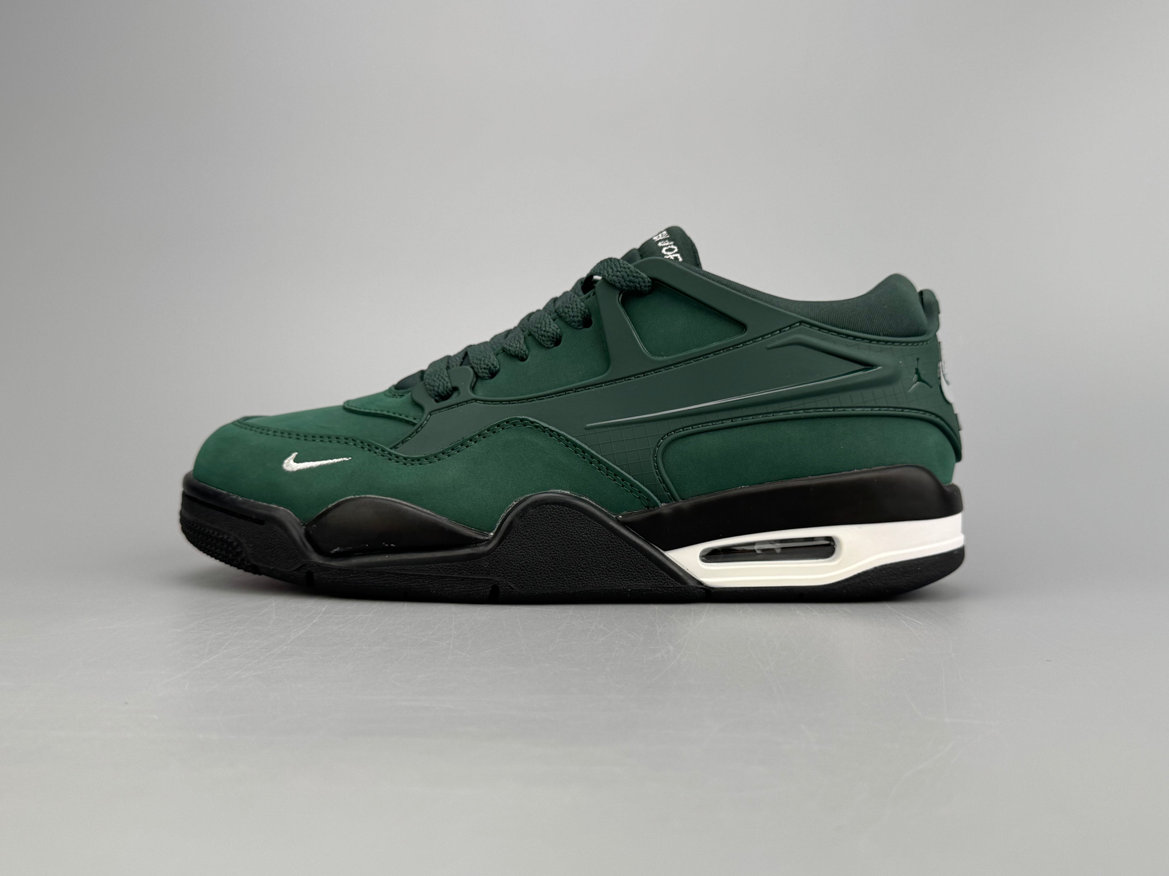 Nike Air Jordan 4 RM Shoes