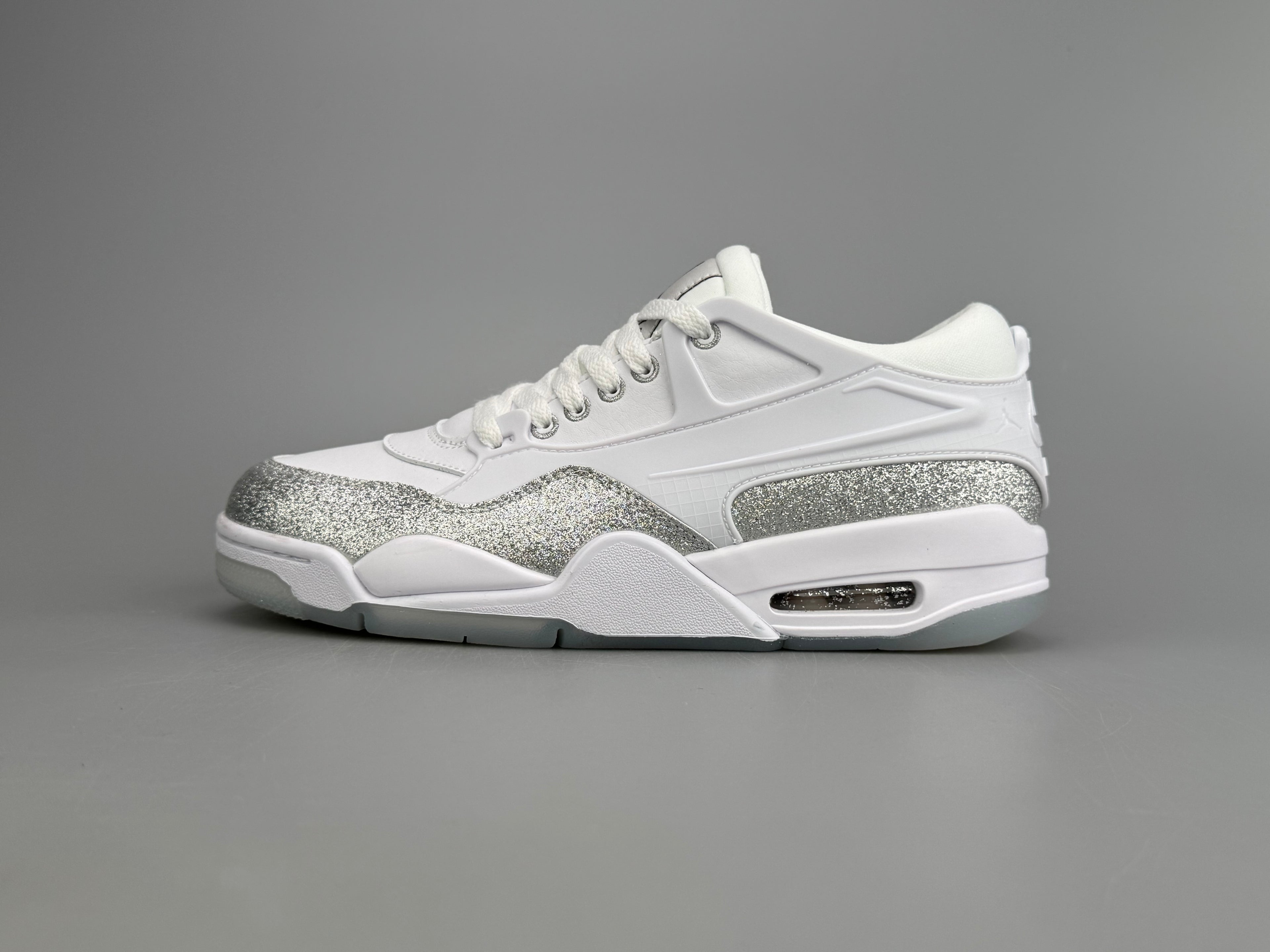 Nike Air Jordan 4 RM Shoes