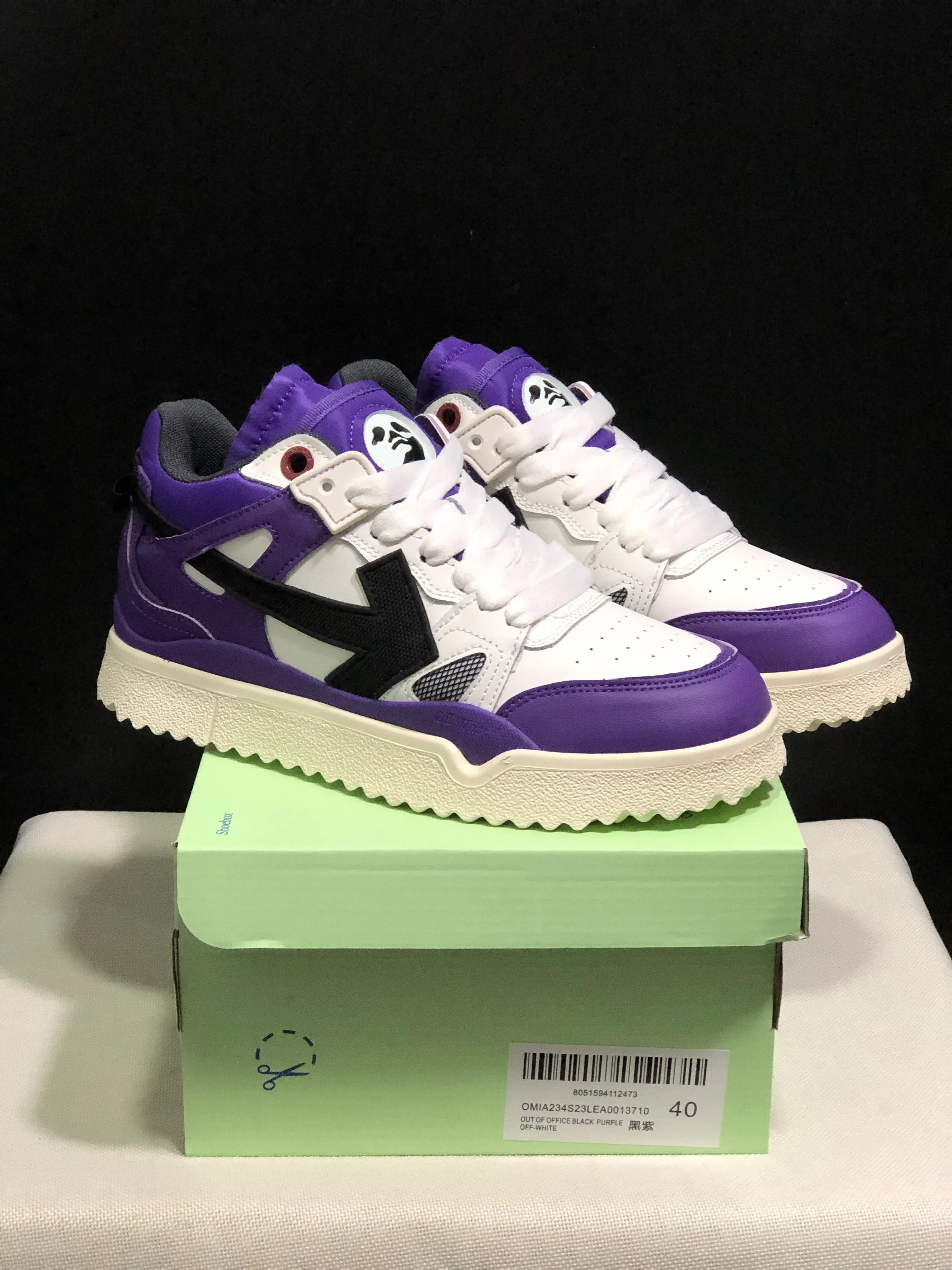 OFF WHITE New Mid Sponge Sneakers - SenopekooCLO