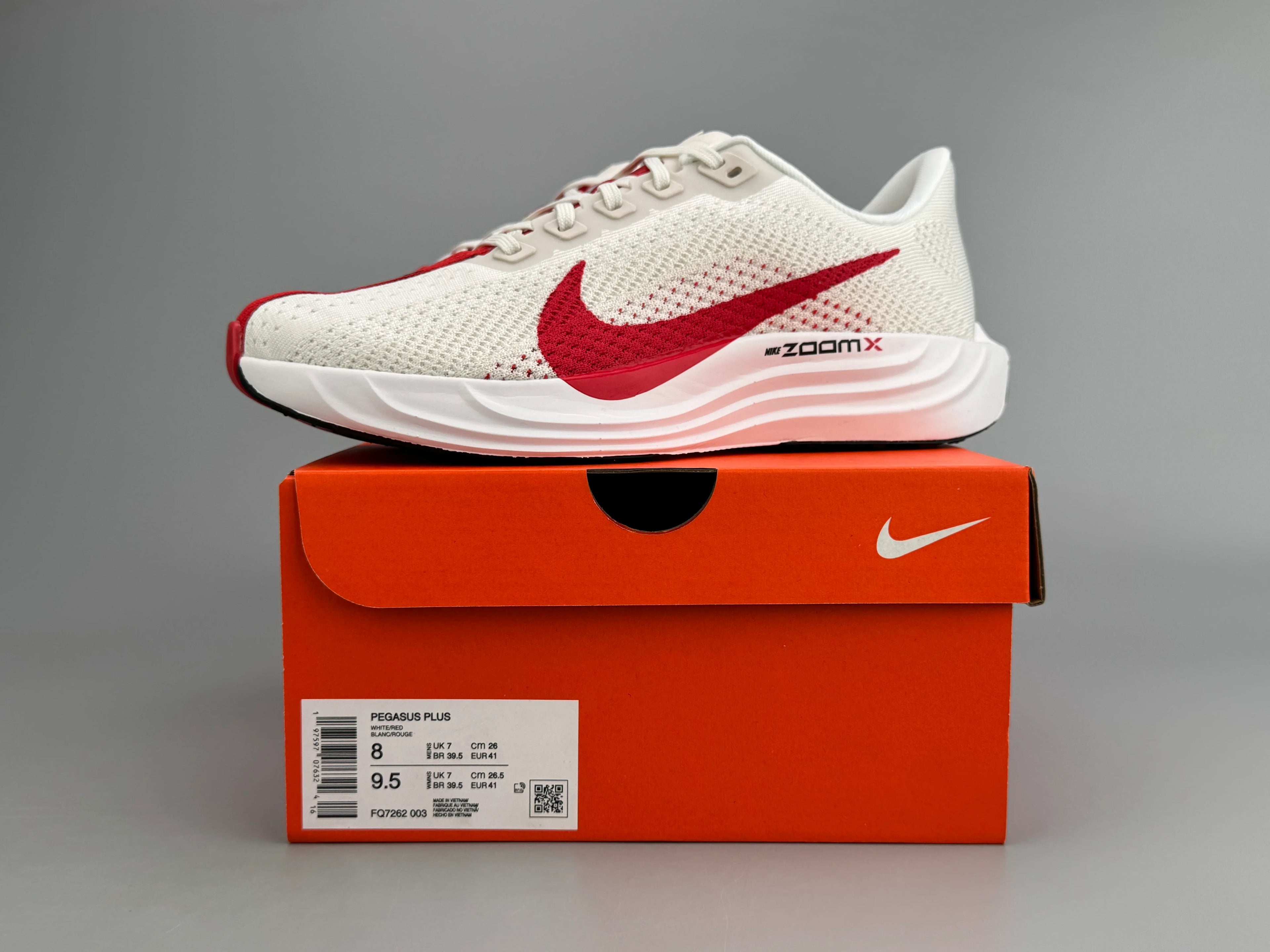 Nike Wmns Pegasus Plus Running Shoes
