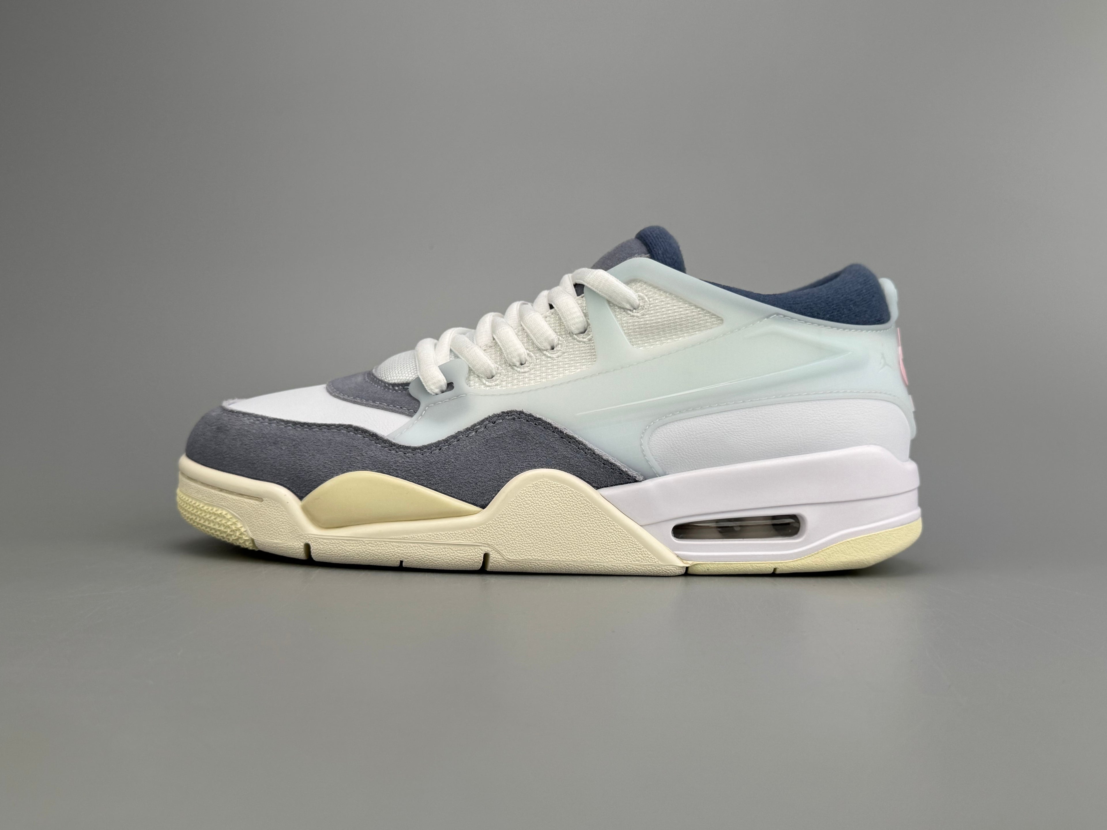 Nike Air Jordan 4 RM Shoes