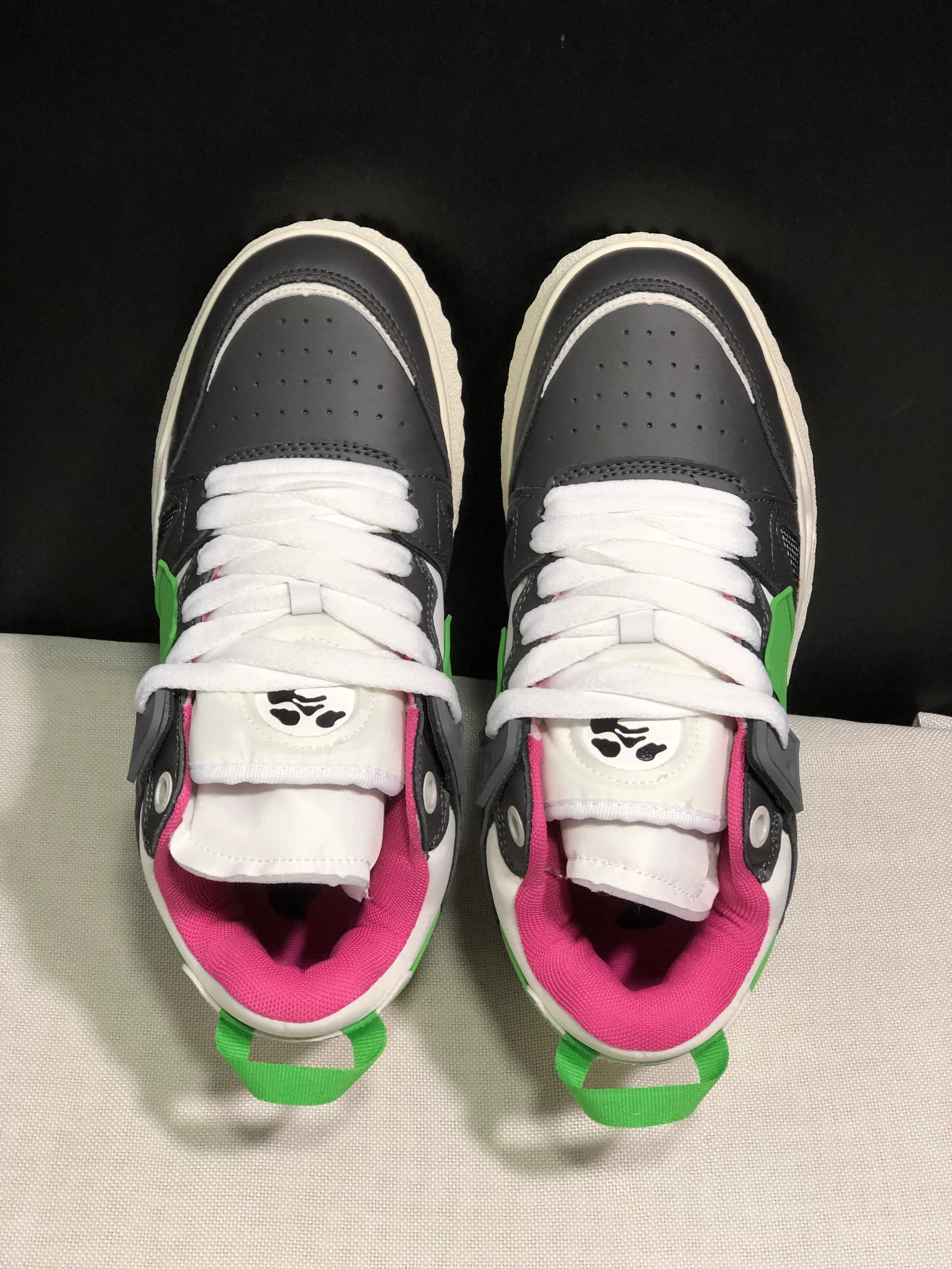 OFF WHITE New Mid Sponge Sneakers - SenopekooCLO