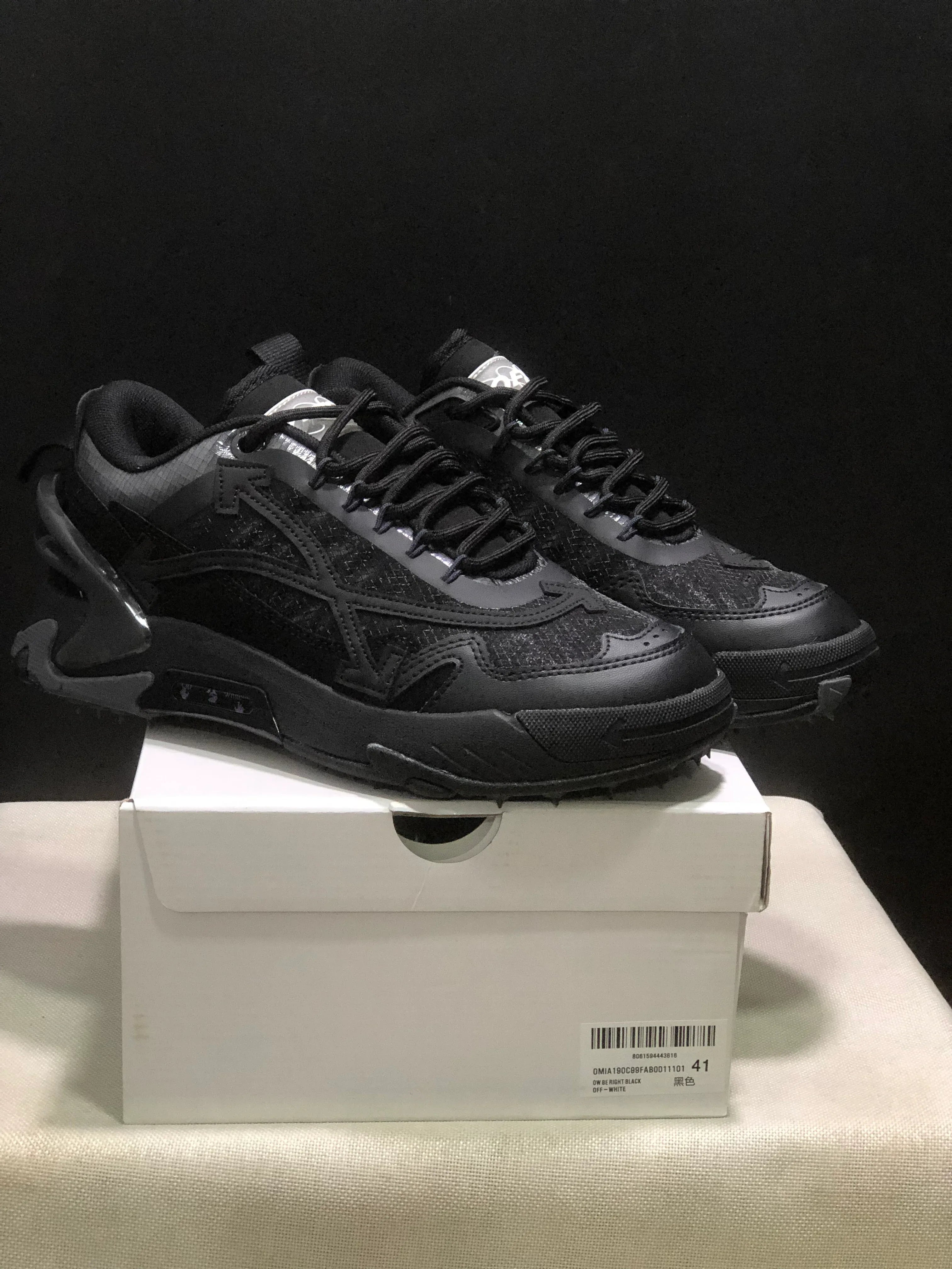 OFF WHITE Odsy-2000 Sneakers - SenopekooCLO