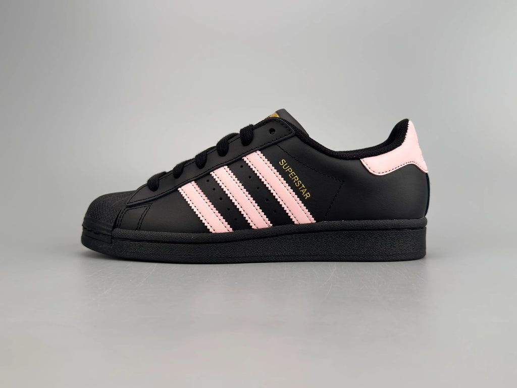 SUPER5TAR2 Suede Sneakers - SenopekooCLO