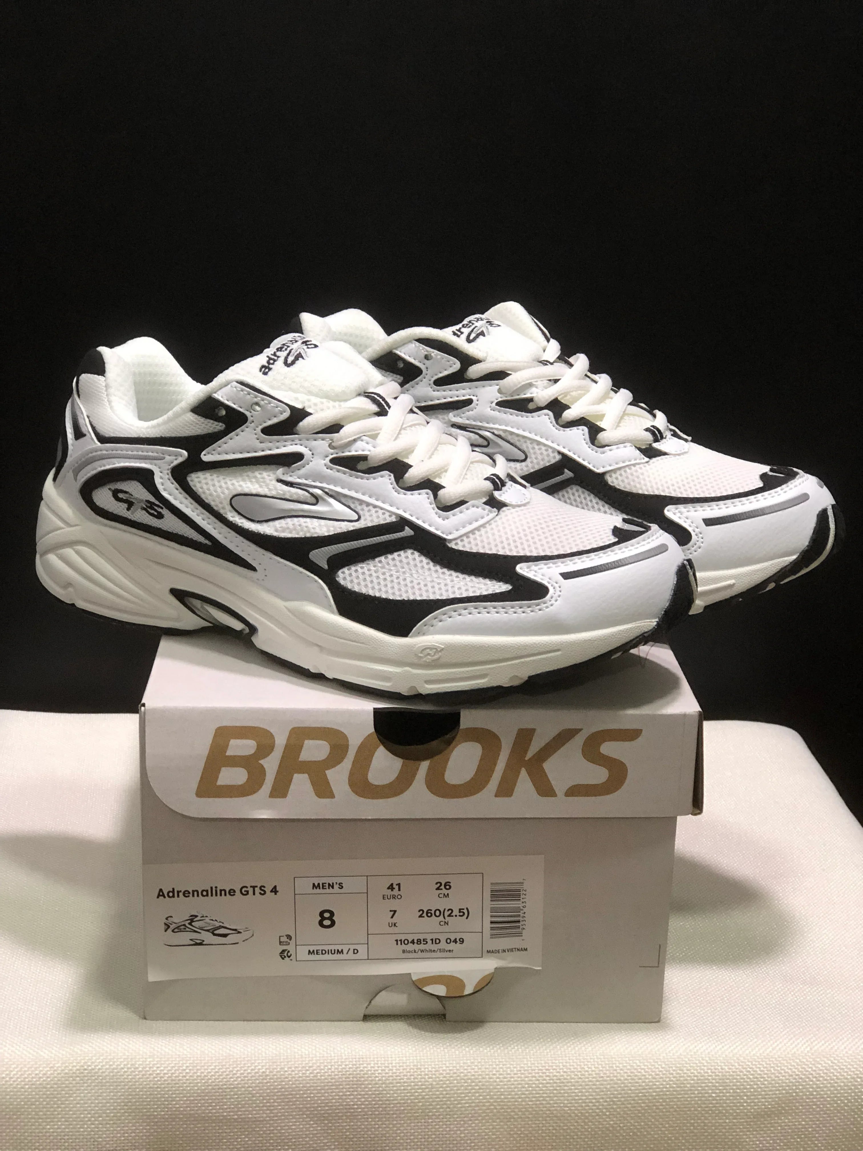 BROOKS Adrenaline GTS 4 Sneakers - SenopekooCLO