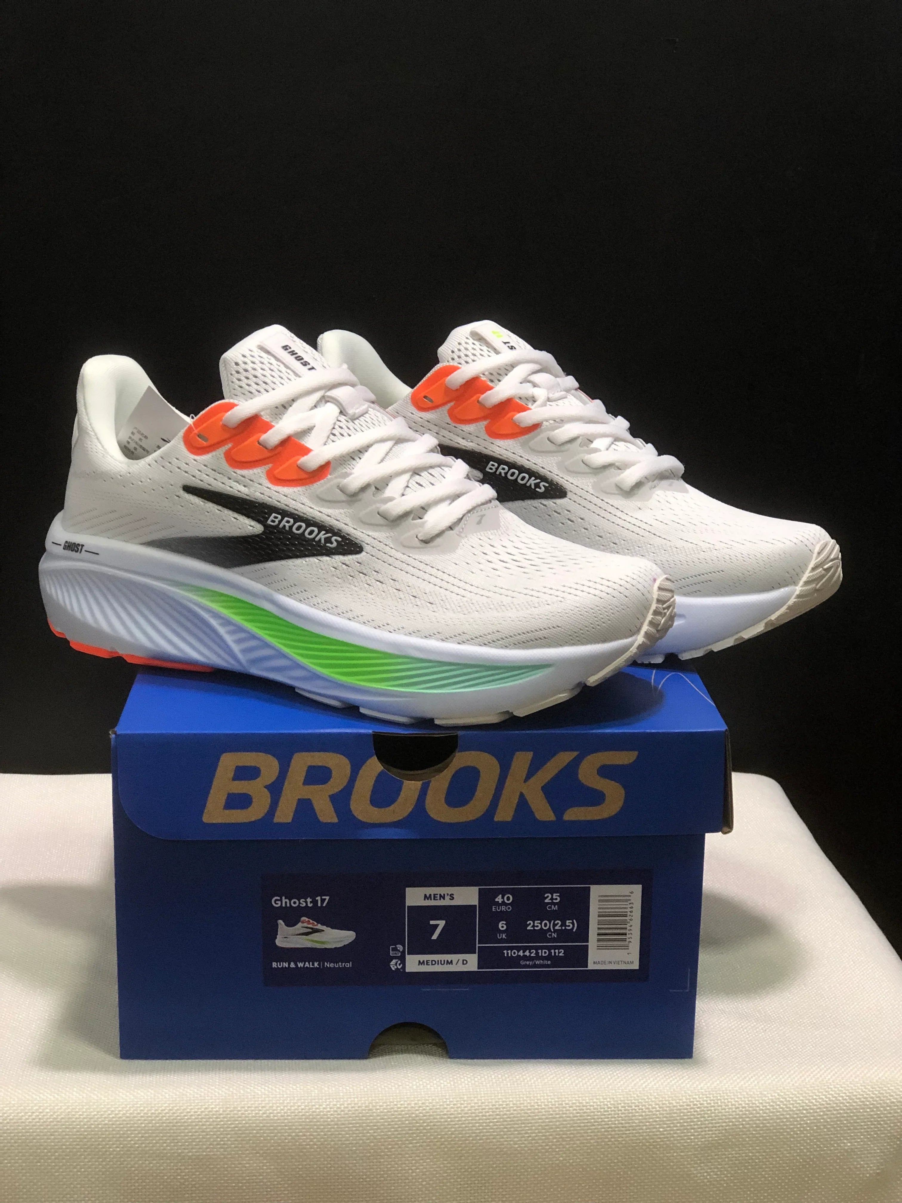 BROOKS Ghost 17 Racing Shoes - SenopekooCLO
