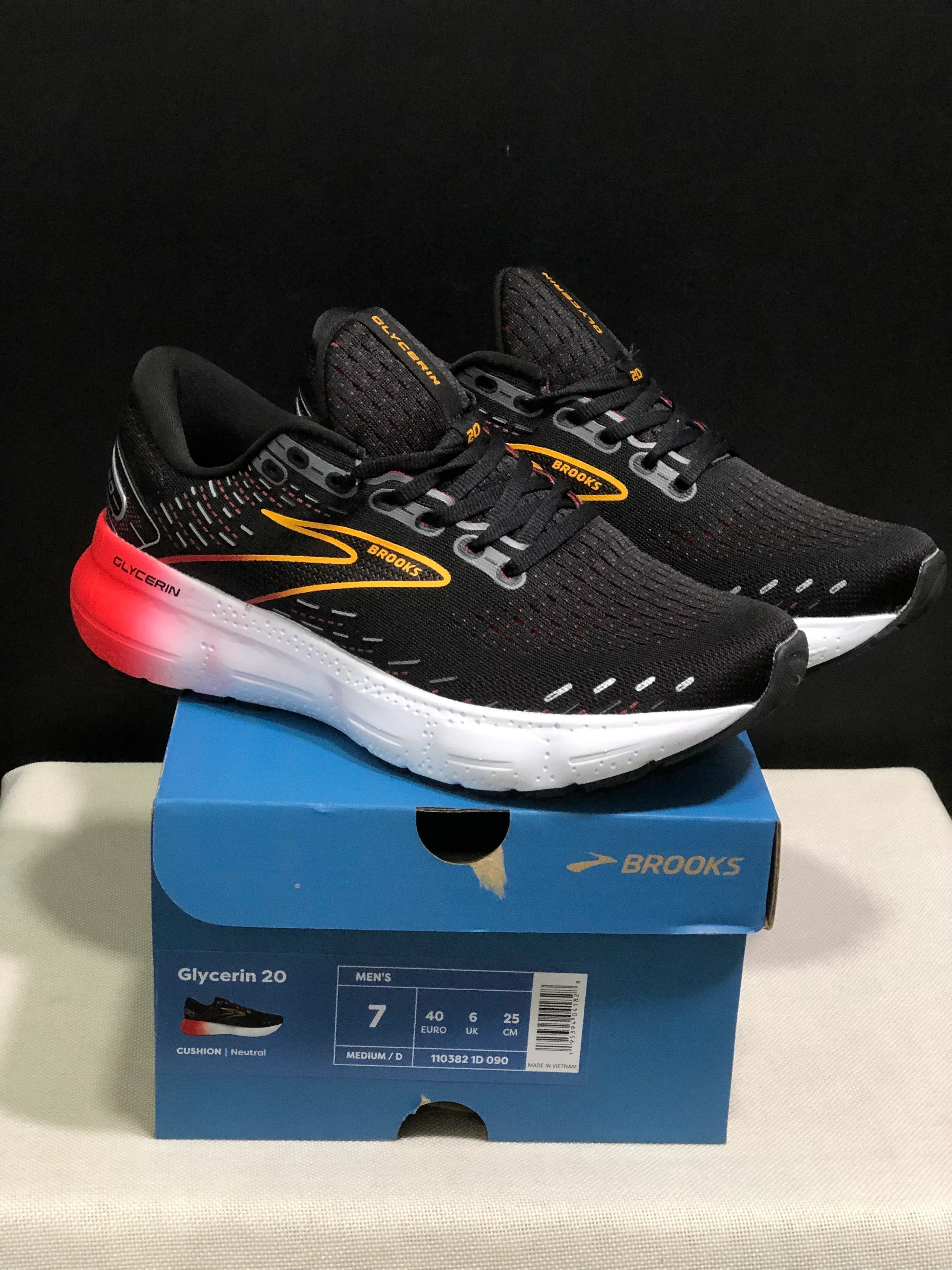 BROOKS Glycerin GTS 20 Racing Shoes - SenopekooCLO