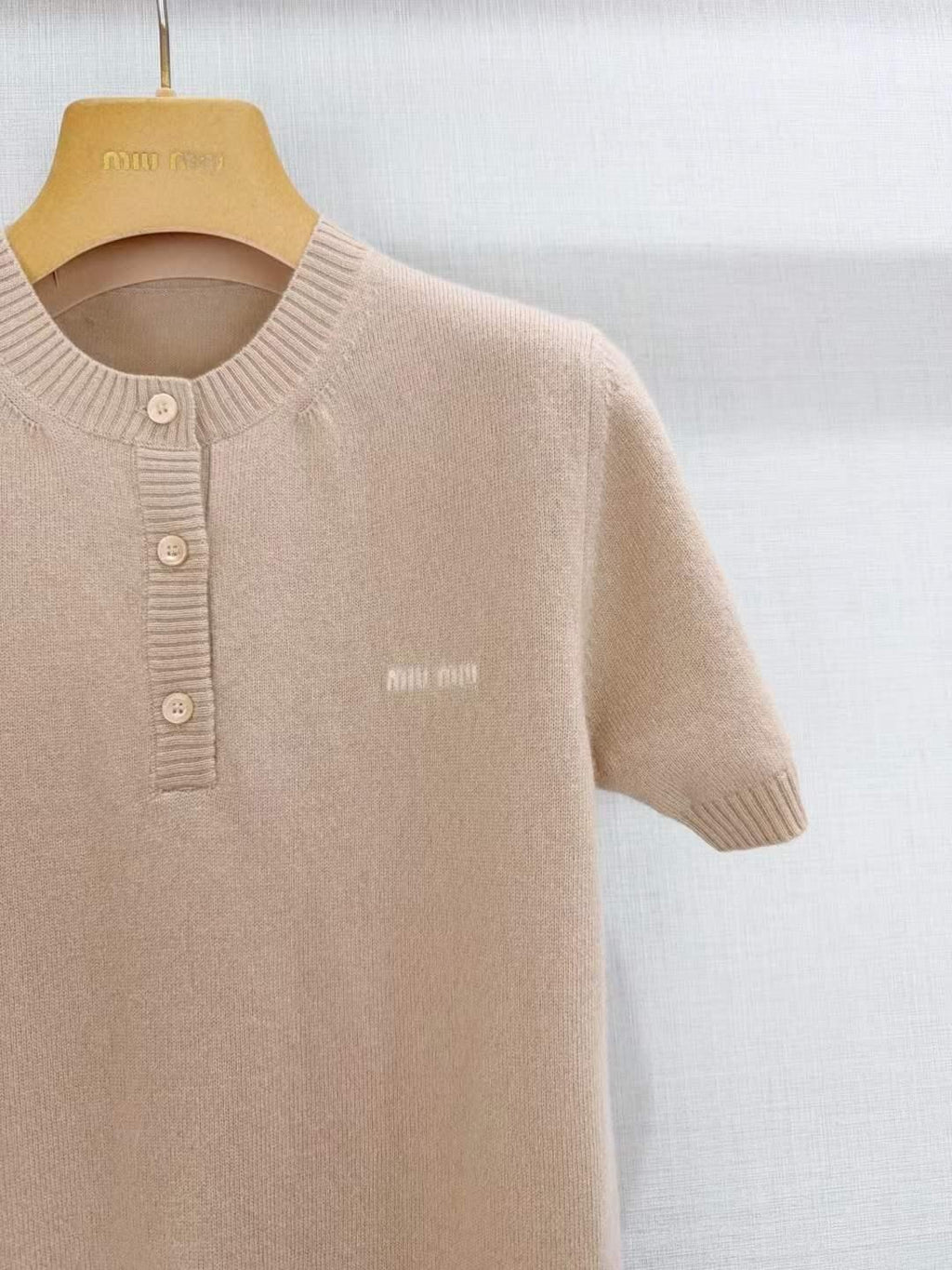 Women's Classic Knit Short Sleeve Top with Button Detail and Ribbed Trim - SenopekooCLO