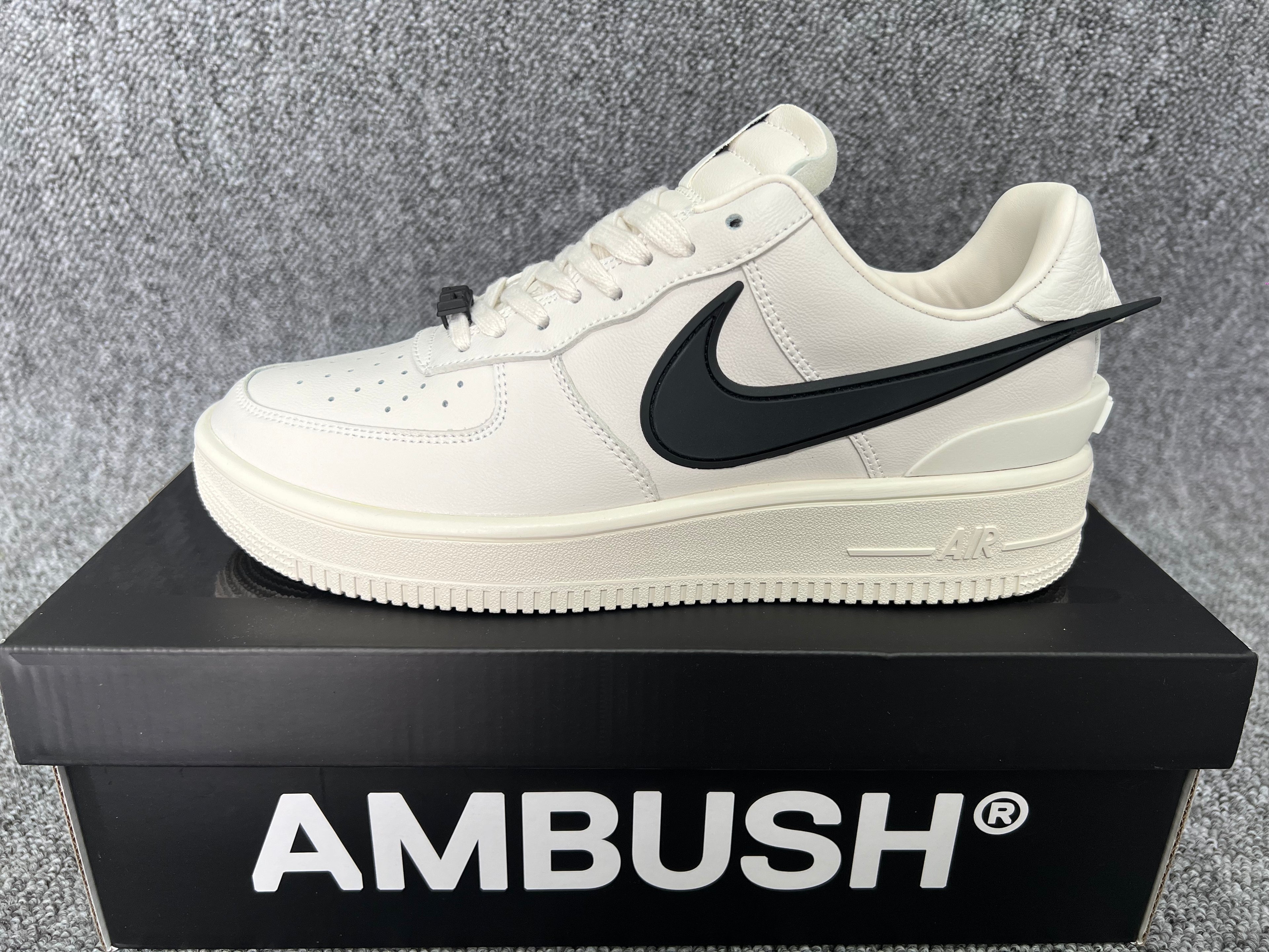 Nike Air Force 1 Sneaker-1