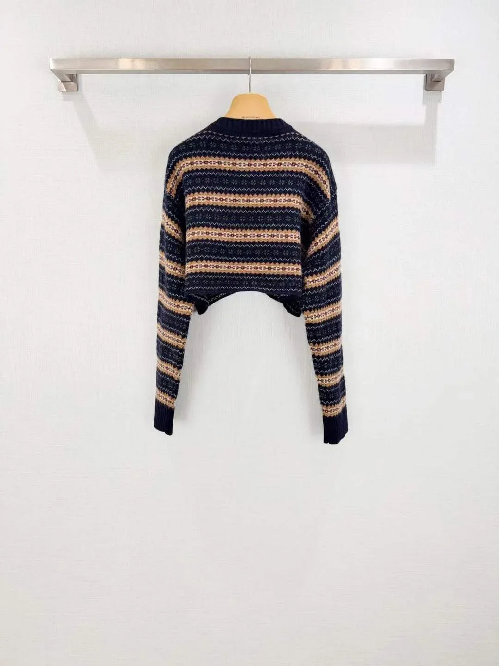 Women's Textured Knit Sweater with Earth-Tone Stripes and Relaxed Fit - SenopekooCLO