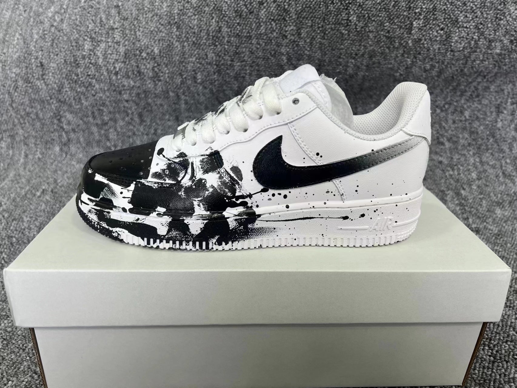 Nike Air Force 1 Sneaker-1