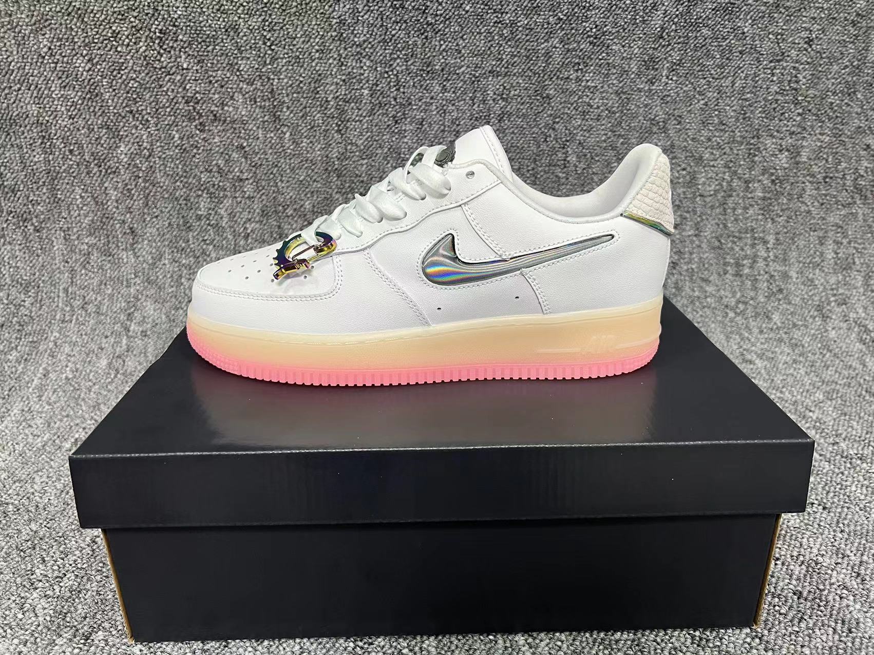 Nike Air Force 1 Sneaker-1