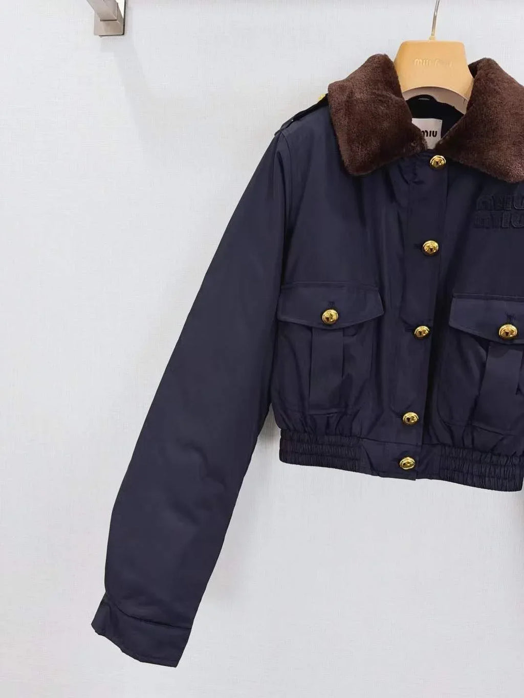 Women's Luxurious Winter Coat with Plush Fur Collar and Metallic Accents - SenopekooCLO