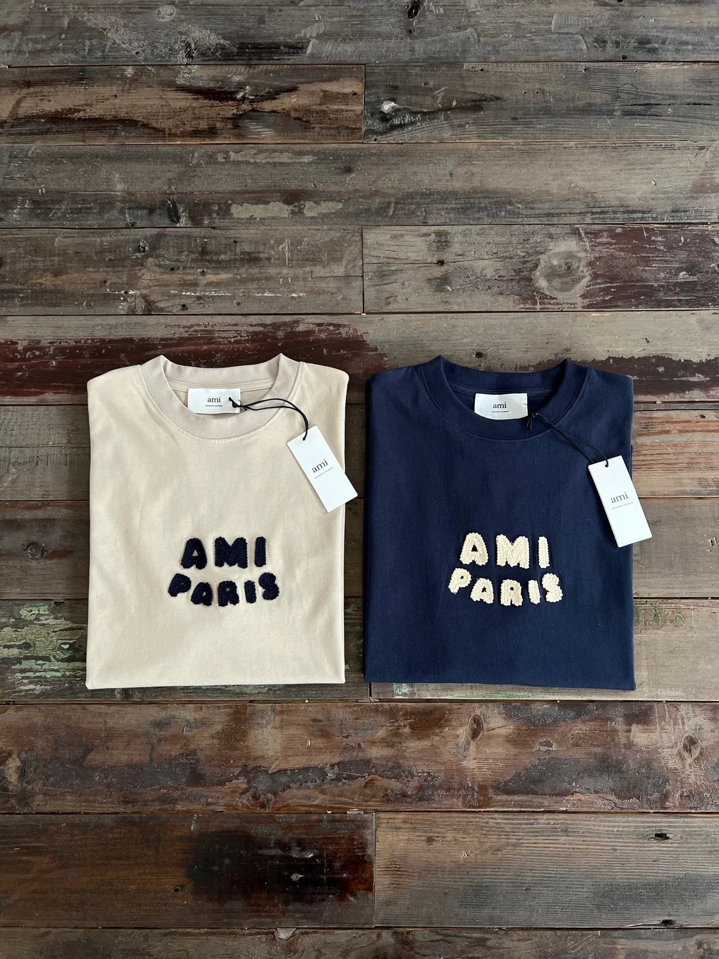 AMI Paris Men's Chenille Logo Relaxed Cotton Tee