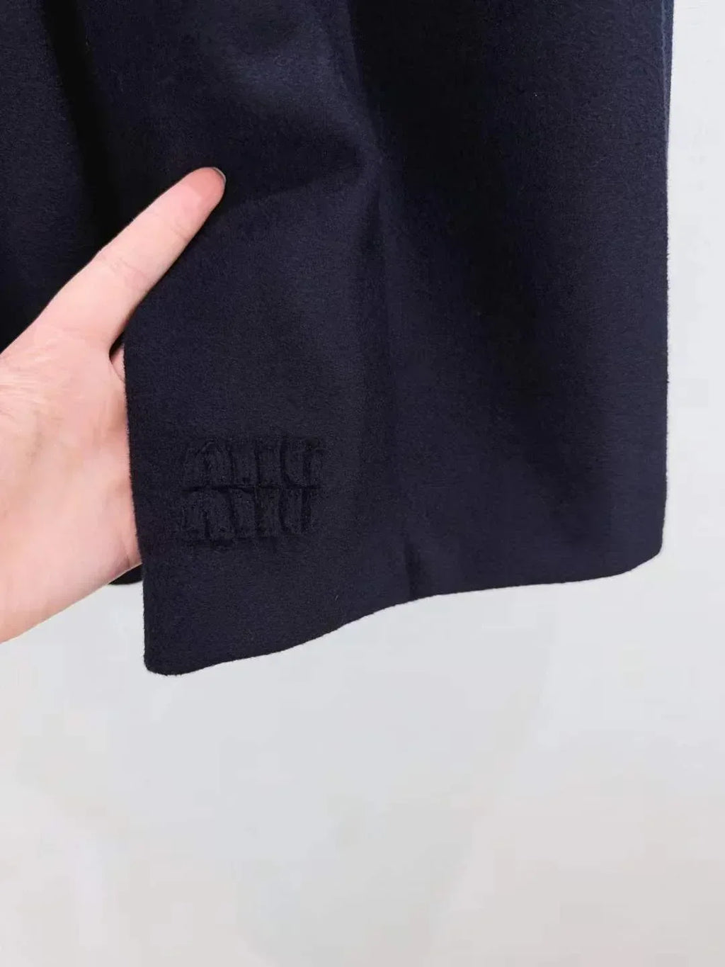 Women's Classic A-Line Midi Skirt with Elastic Waist and Flowy Silhouette - SenopekooCLO