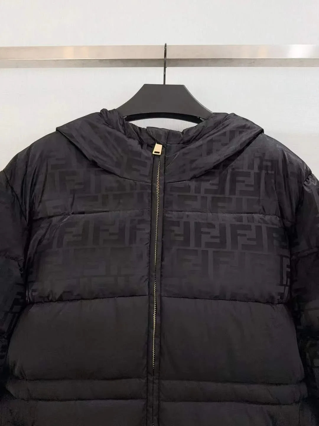 Unisex Quilted Longline Puffer Coat with Stand Collar and Secure Pockets - SenopekooCLO