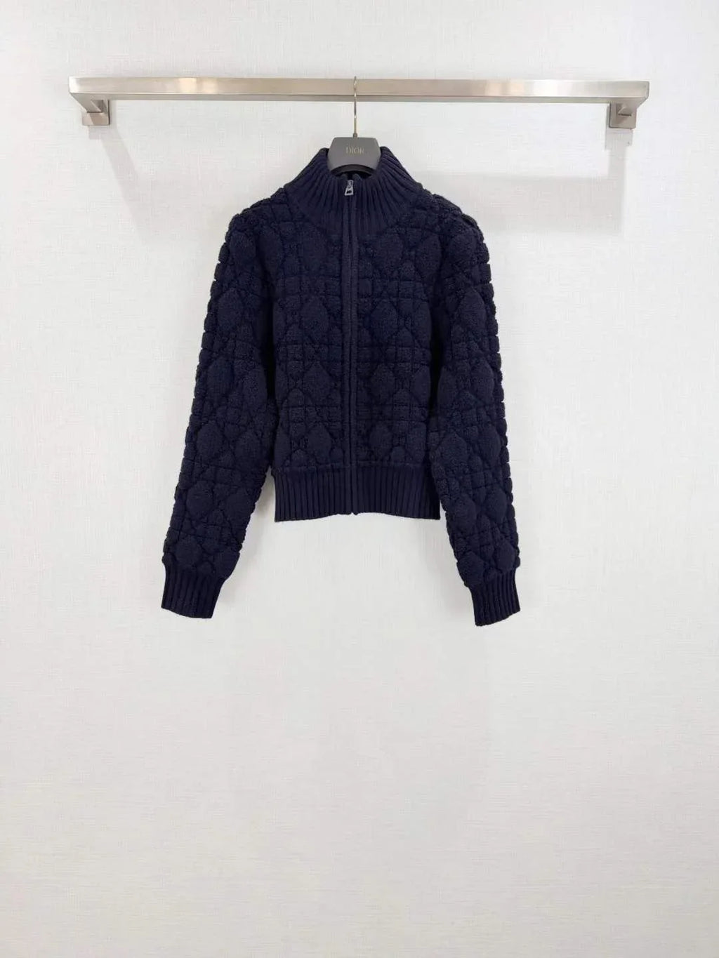 Unisex Quilted Jacket - SenopekooCLO