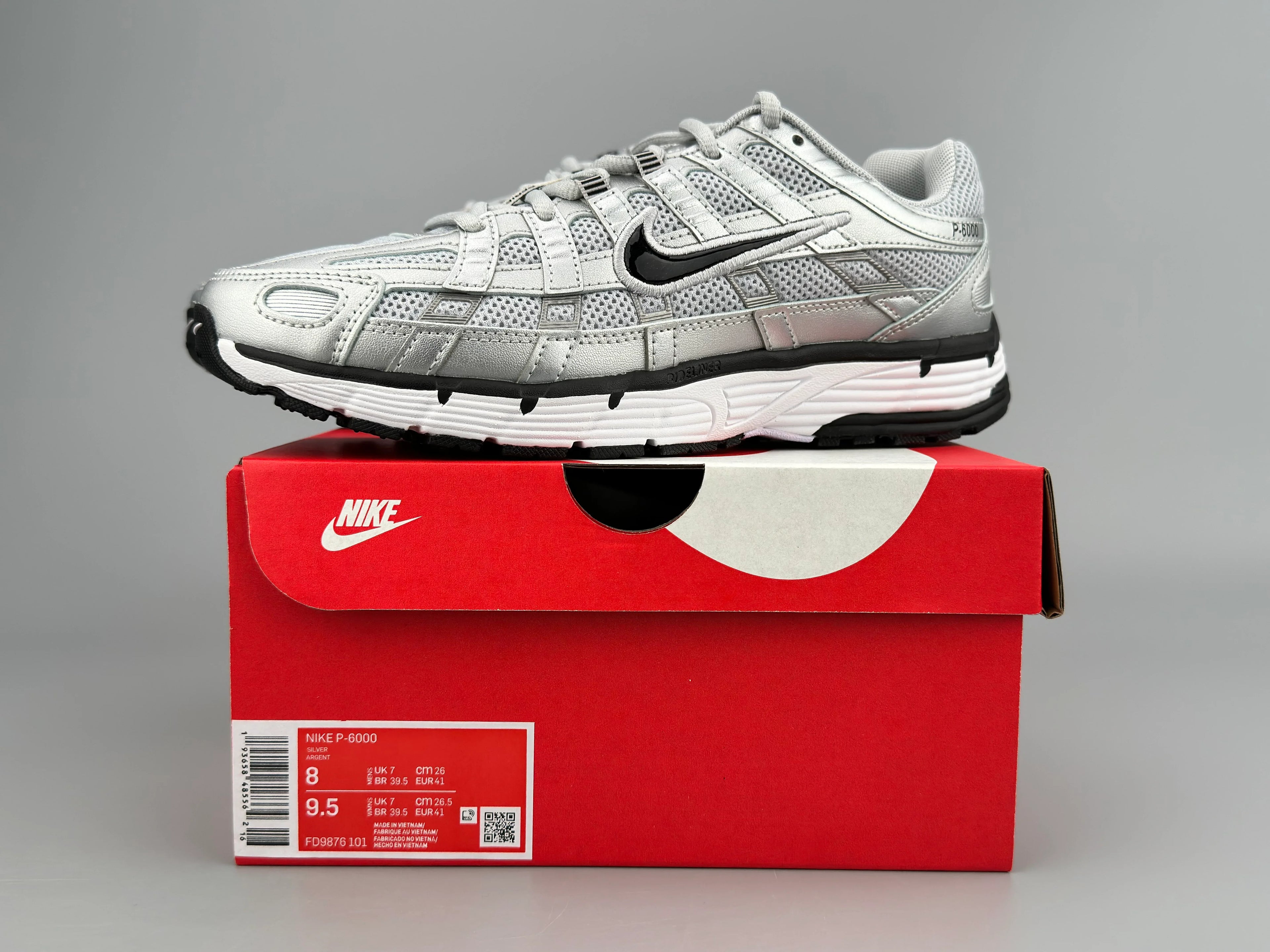 Nike Wmns P-6000 Essential Shoes