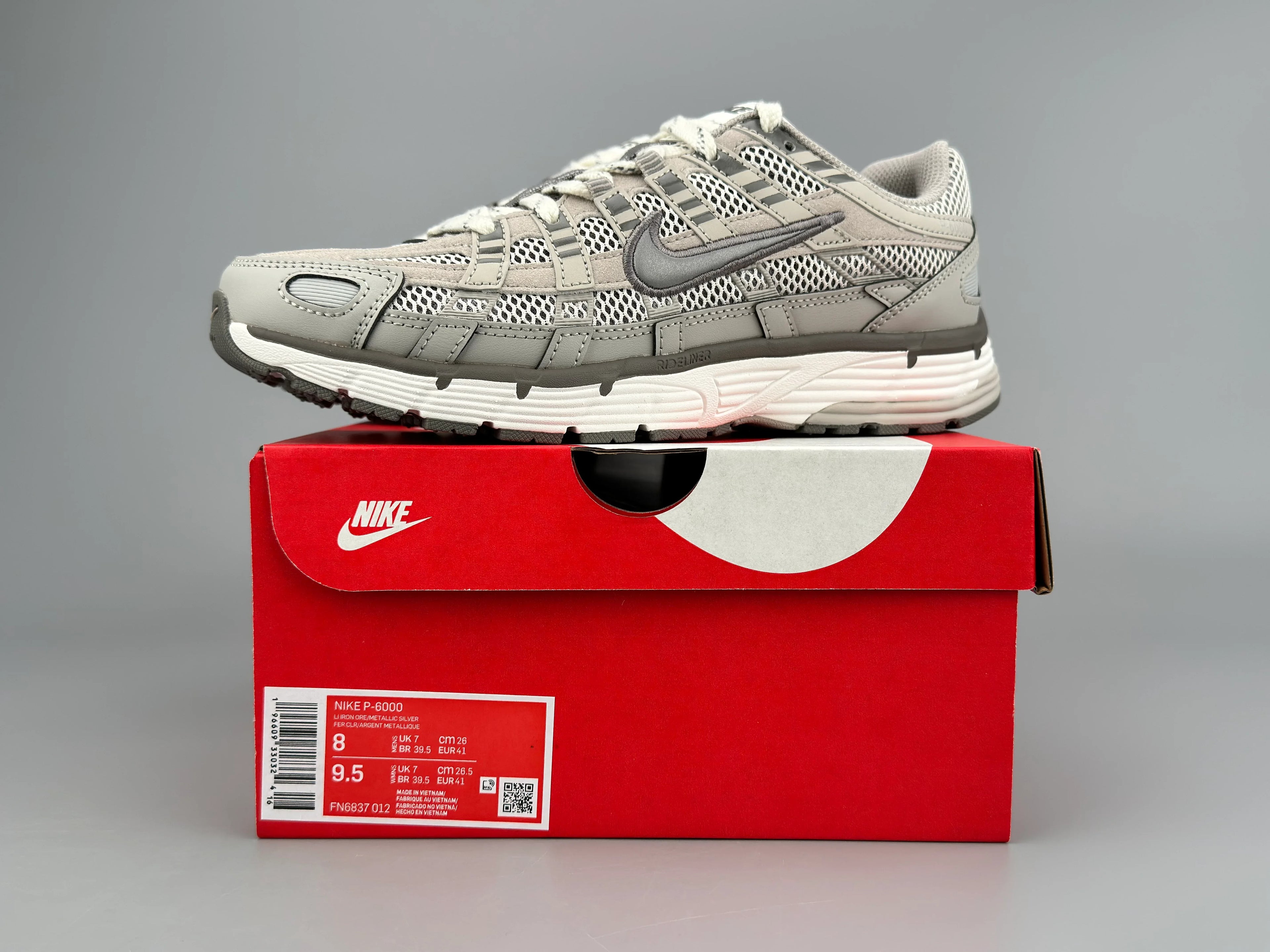 Nike Wmns P-6000 Essential Shoes