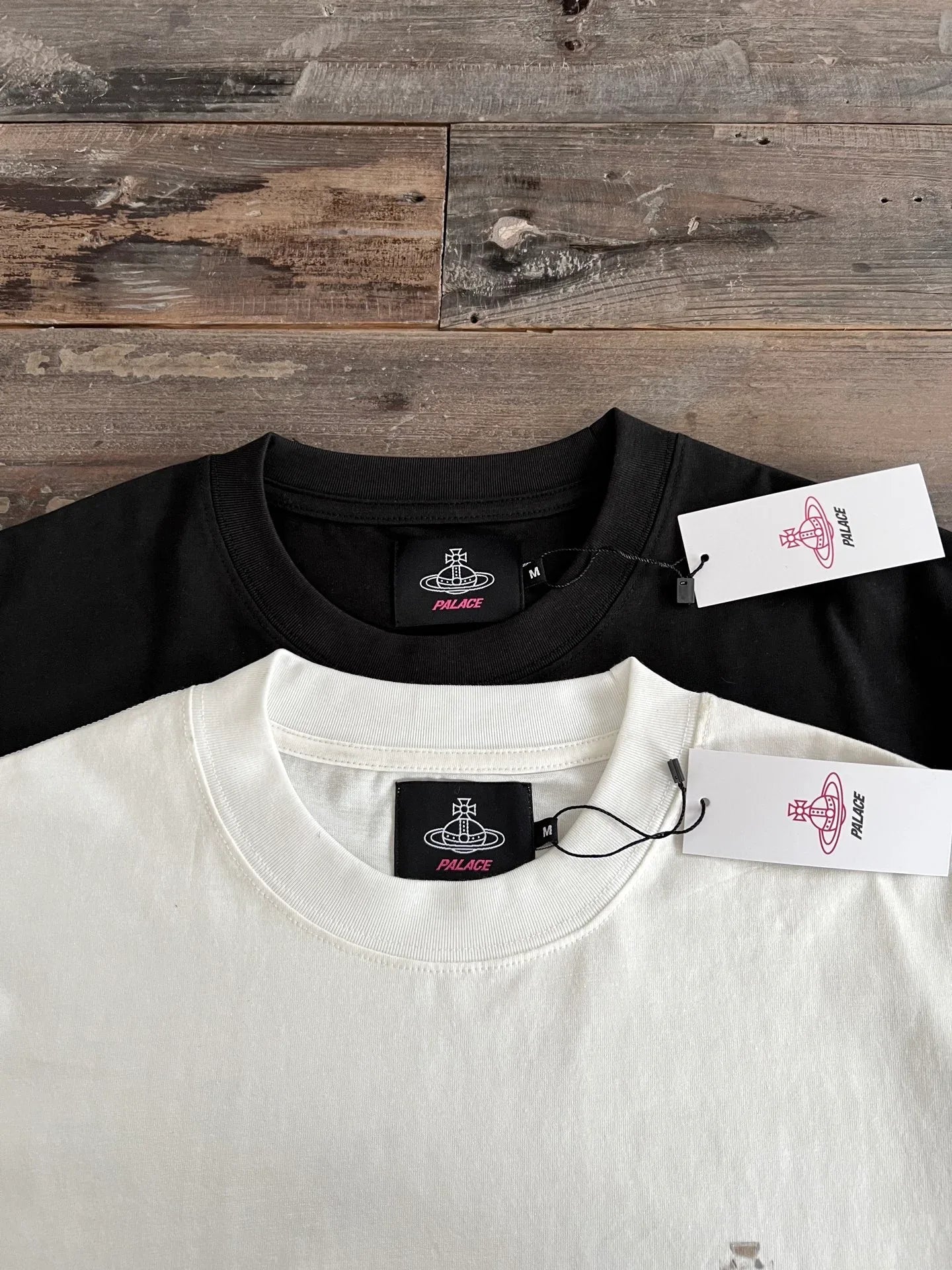 Palace x Vivienne WestwoodOrb Tri-Ferg  Men's Tee