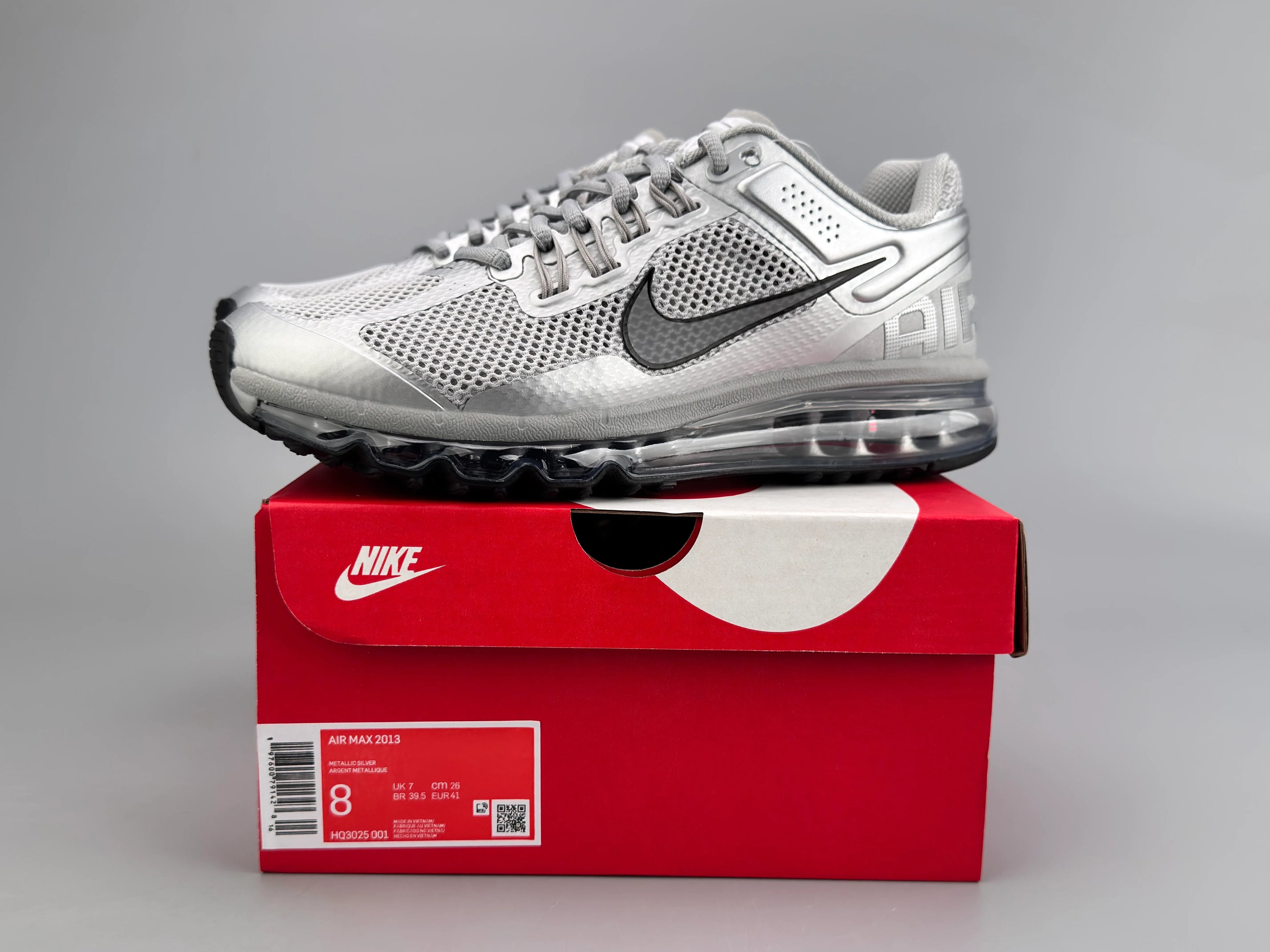 Nike Air Max 2013 Sneakers