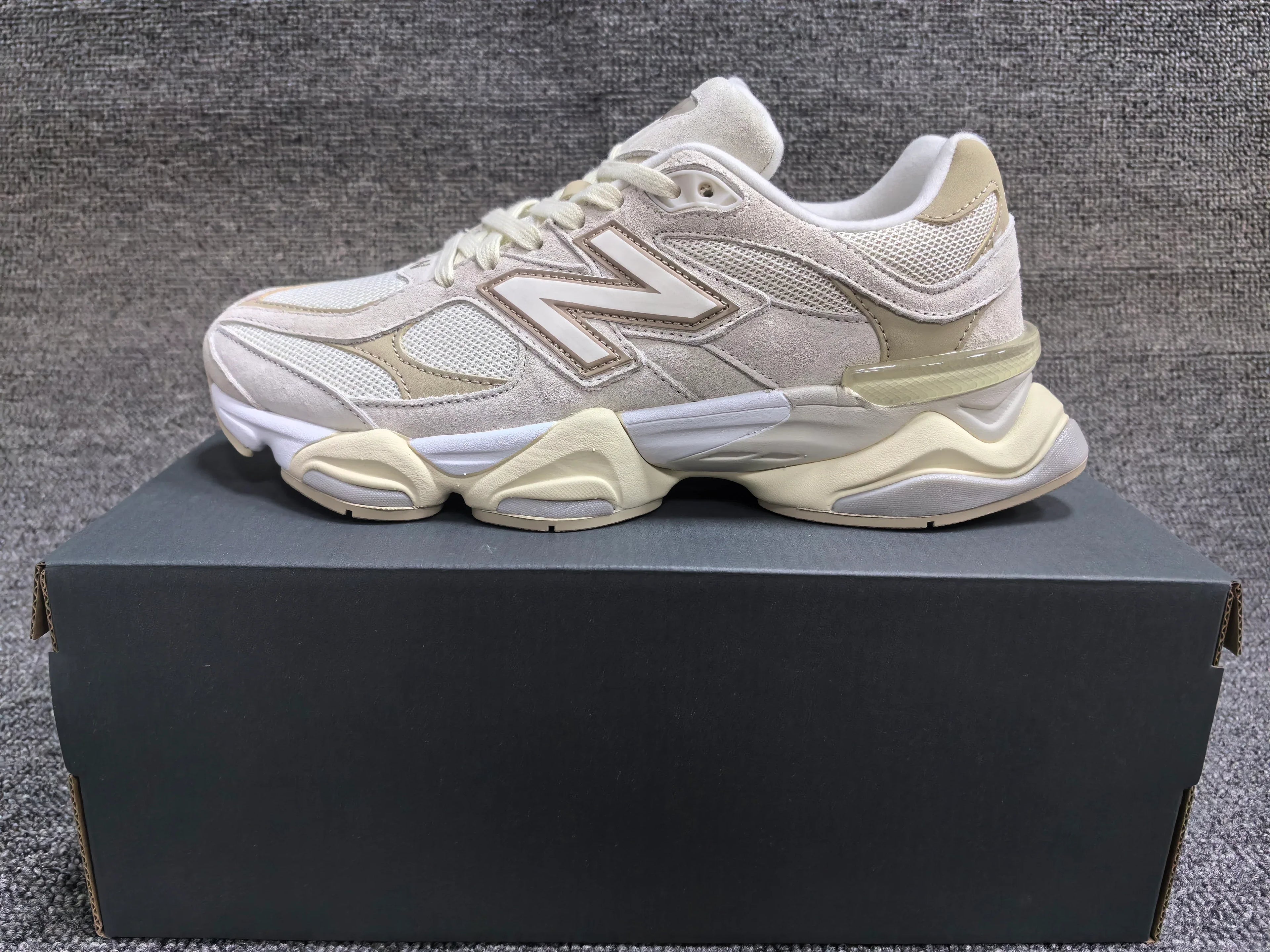 New Balance 9060C-3 Sneakers - SenopekooCLO