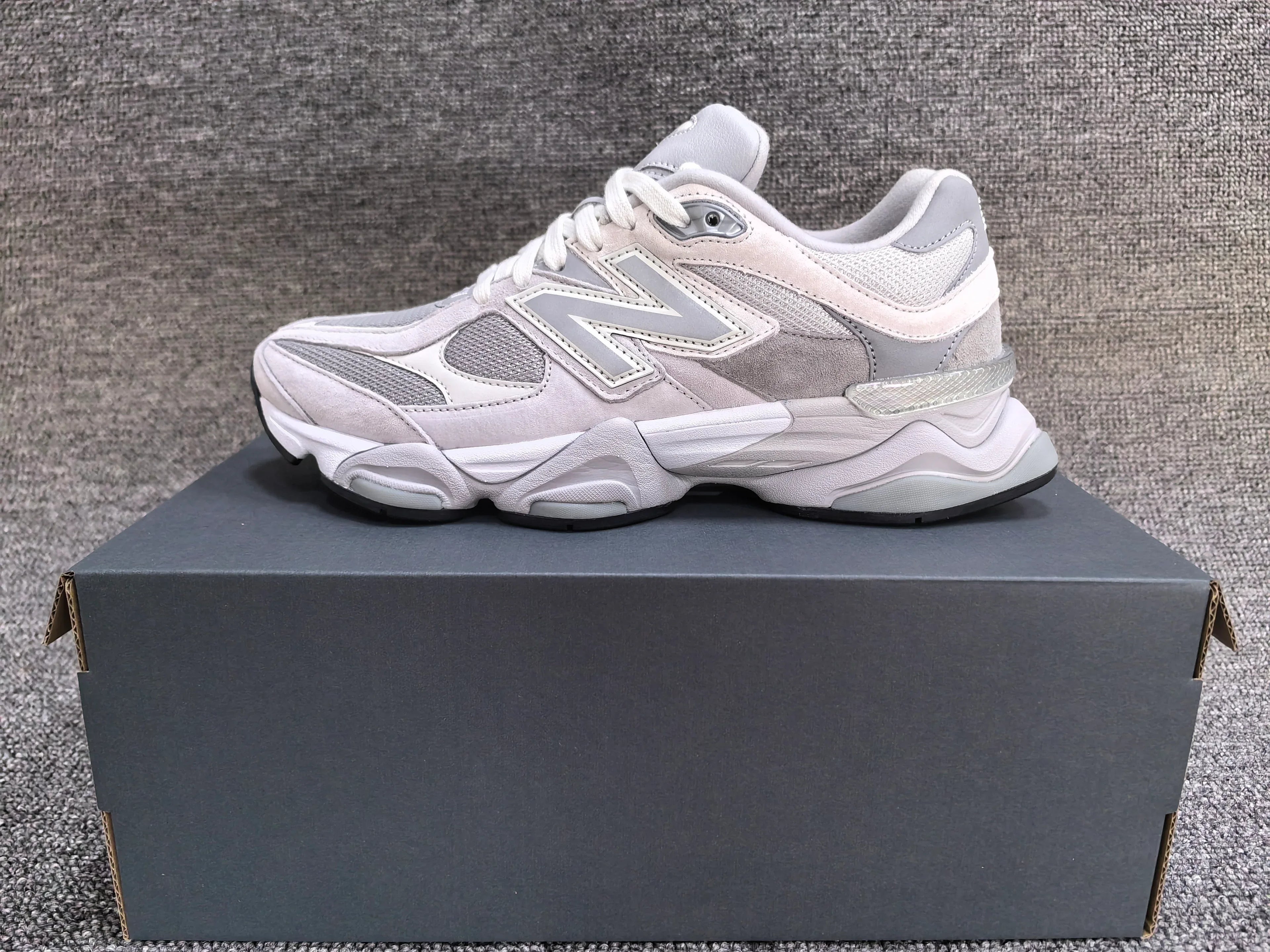 New Balance 9060C-2 Sneakers - SenopekooCLO