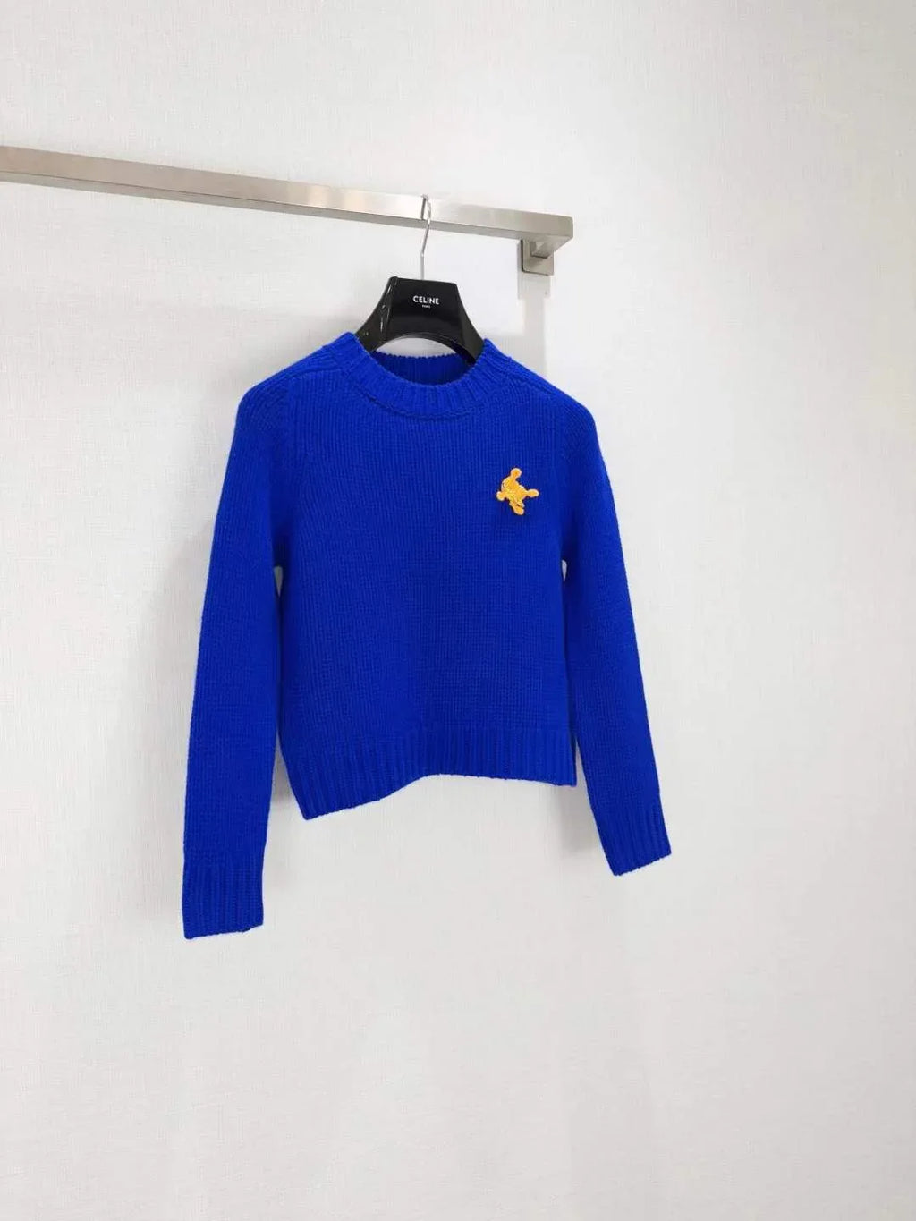 Women's Cozy Knit Sweater with Playful Embroidered Detail and Relaxed Fit - SenopekooCLO